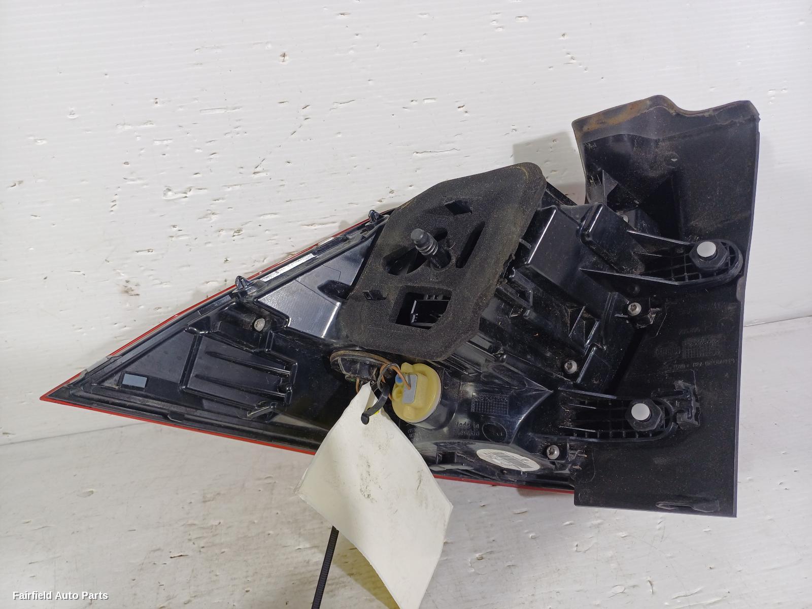 2021-2024 Volkswagen Tiguan Right Taillight