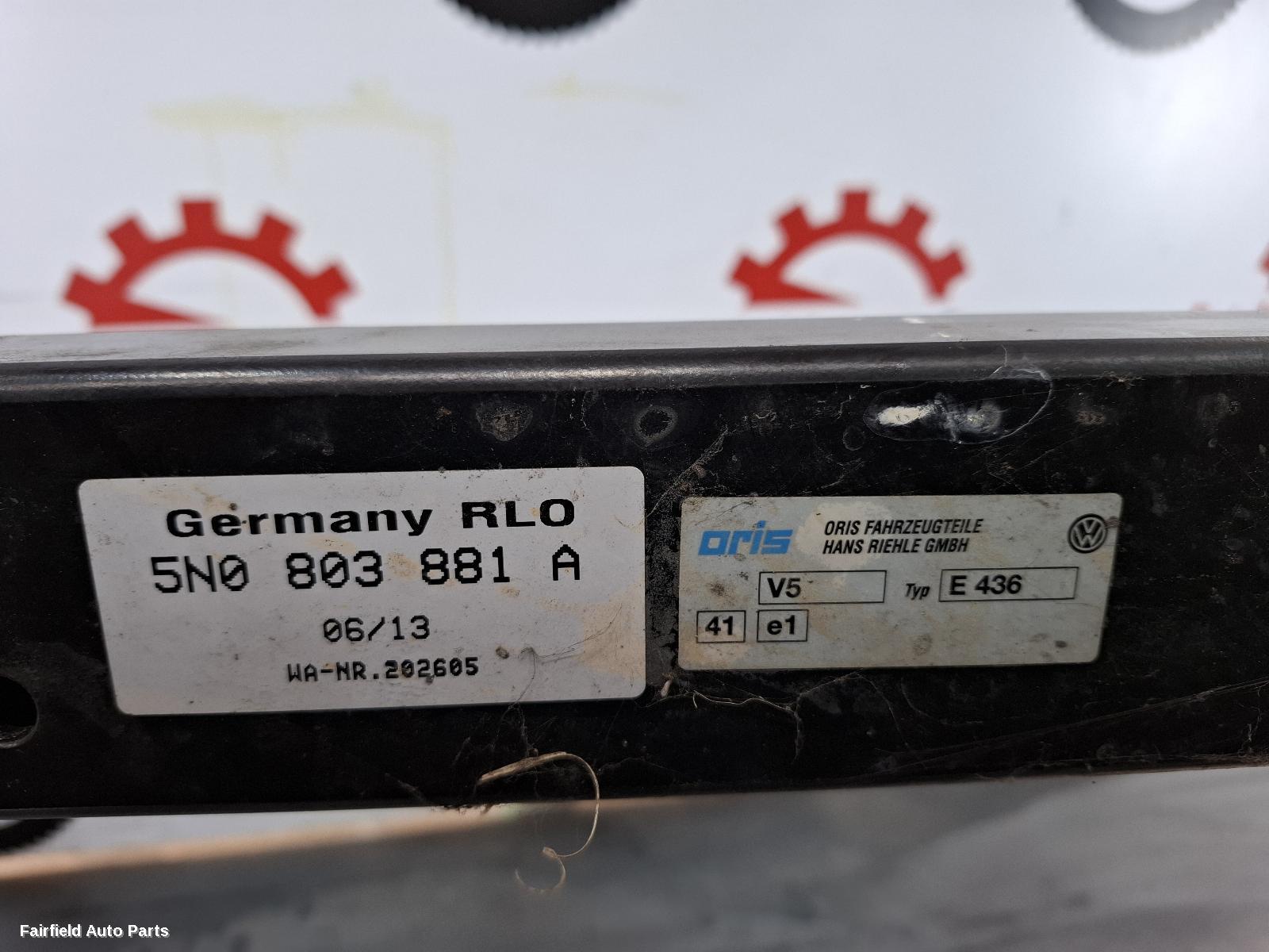 2008-2016 Volkswagen Tiguan R Bar Bracket Reinfo