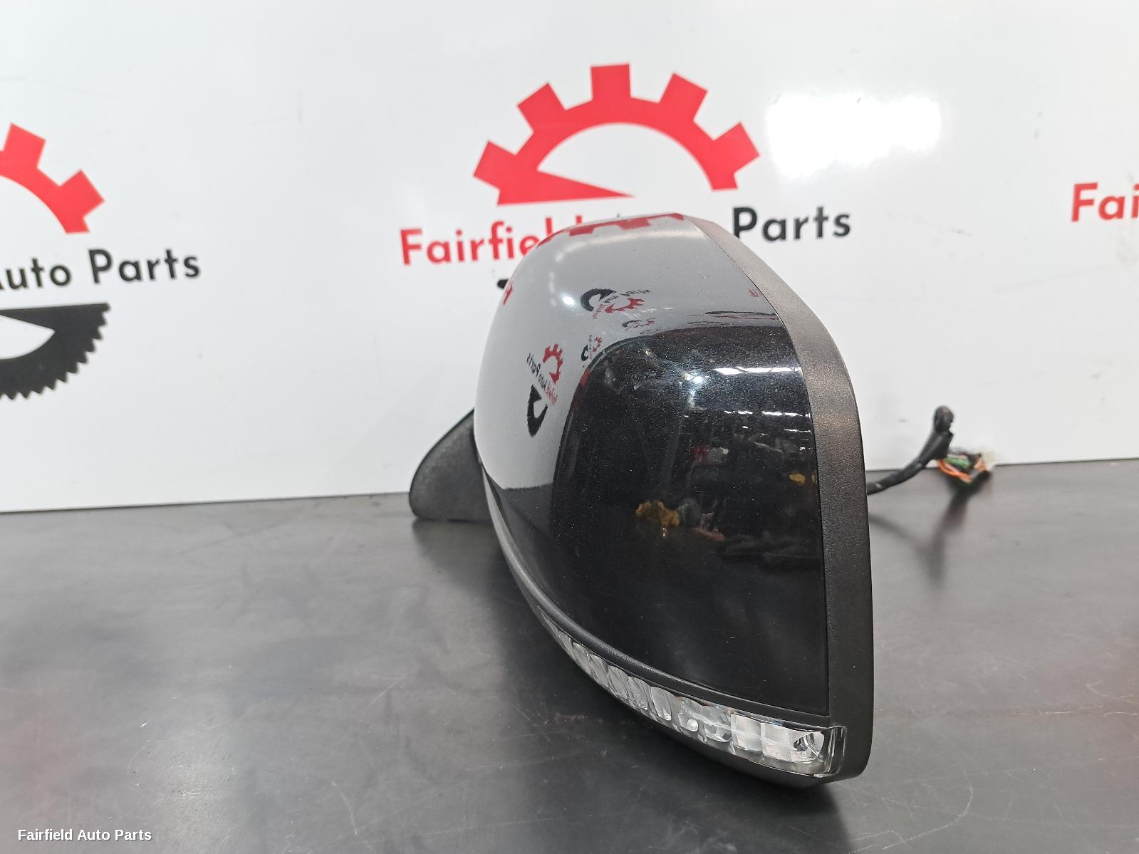 2013-2016 Jeep Grandcherokee Left Door Mirror