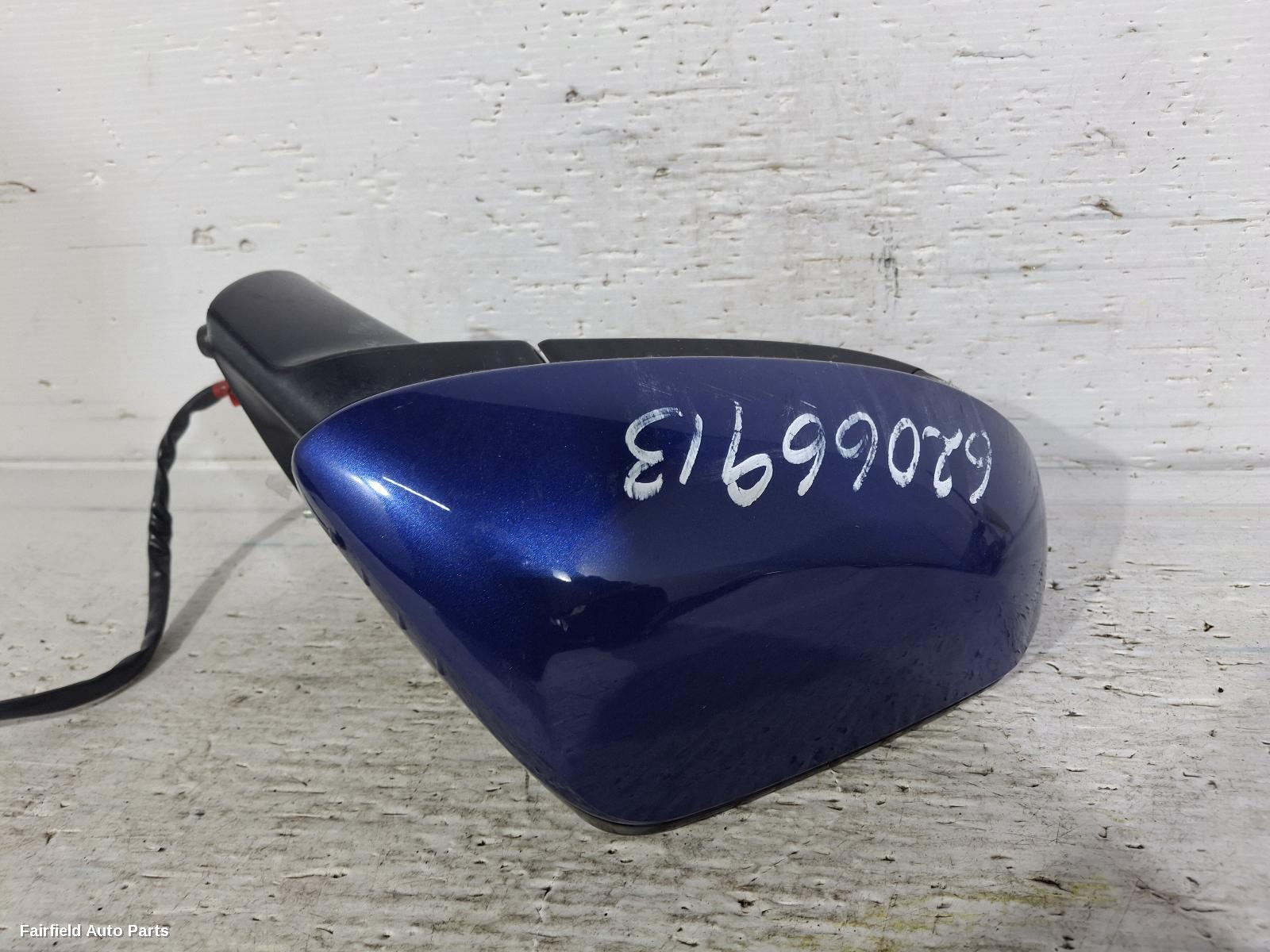 2020-2026 Toyota Yaris Cross Right Door Mirror