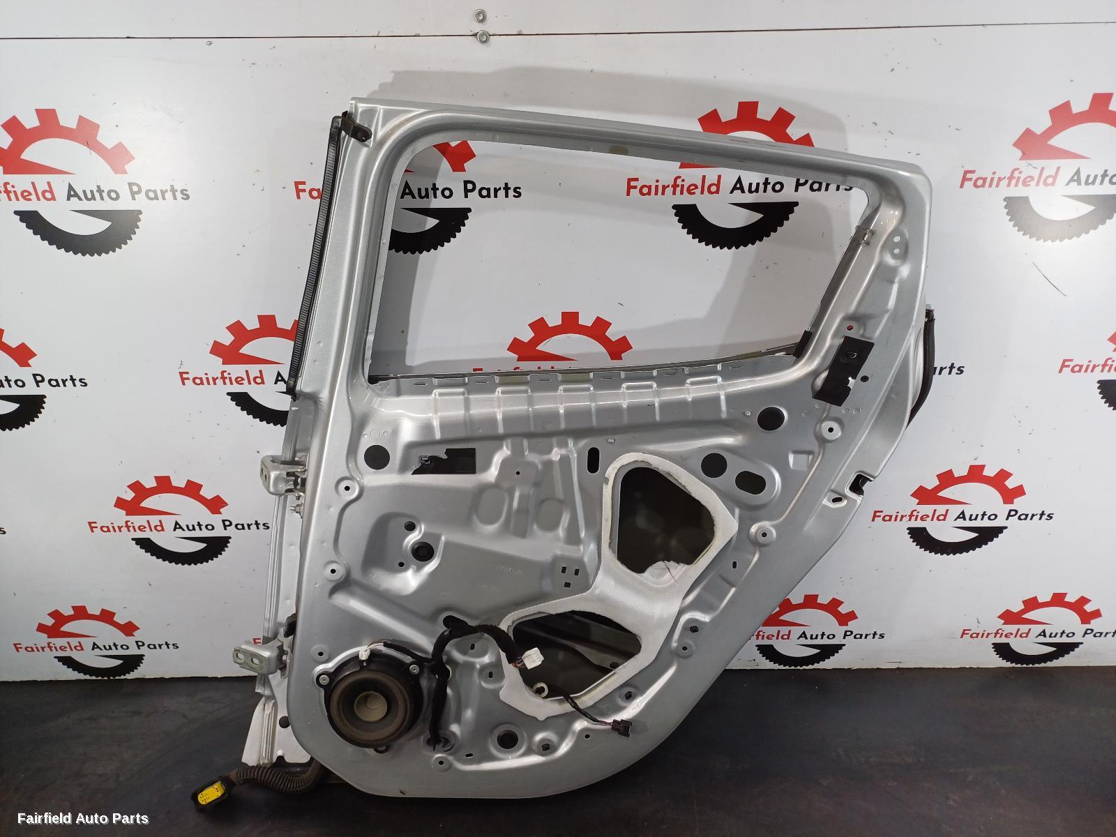 2013-2016 Renault Clio Right Rear Door Sliding