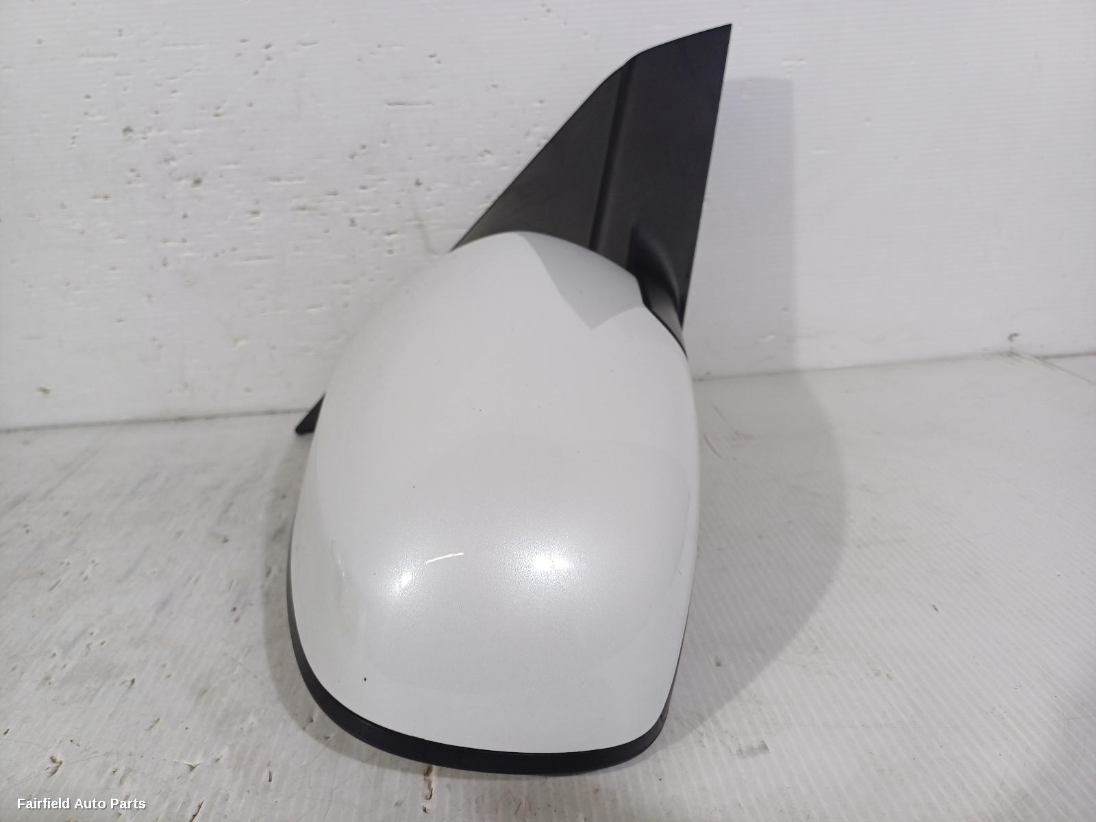 2015-2025 Suzuki Vitara Right Door Mirror