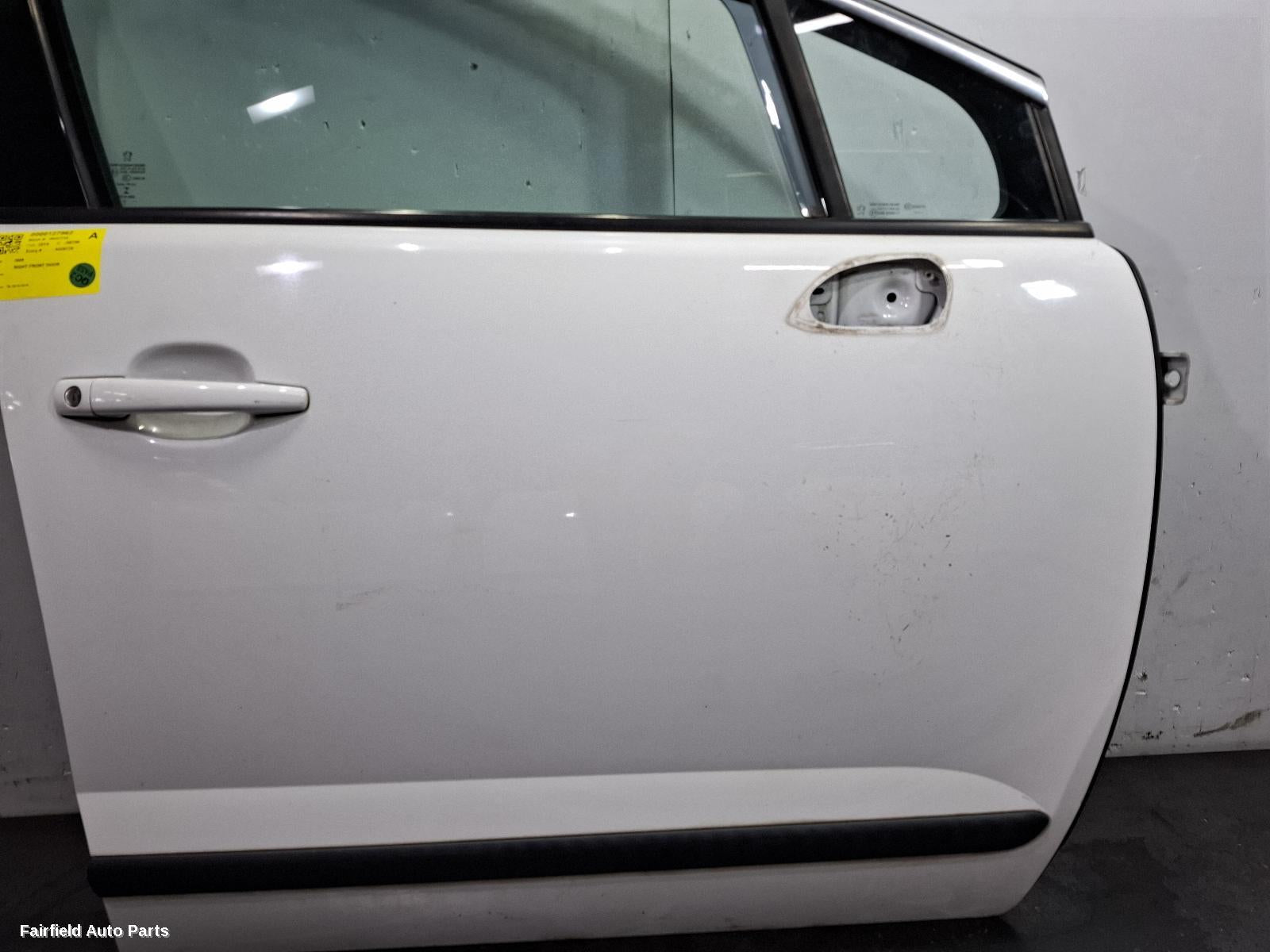 2010-2016 Peugeot 3008 Right Front Door