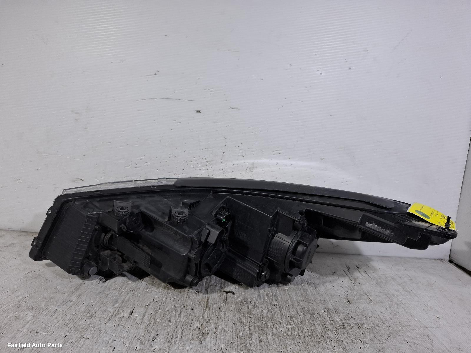 2016-2018 Kia Cerato Right Headlamp