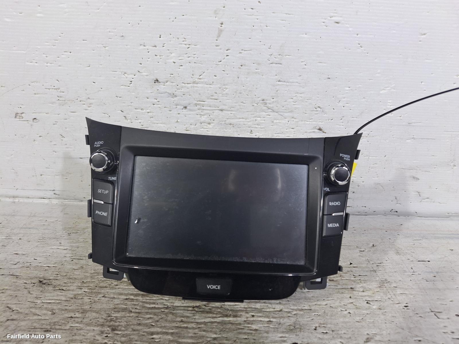 2012-2017 Hyundai I30 Radio Cd Dvd Sat Tv