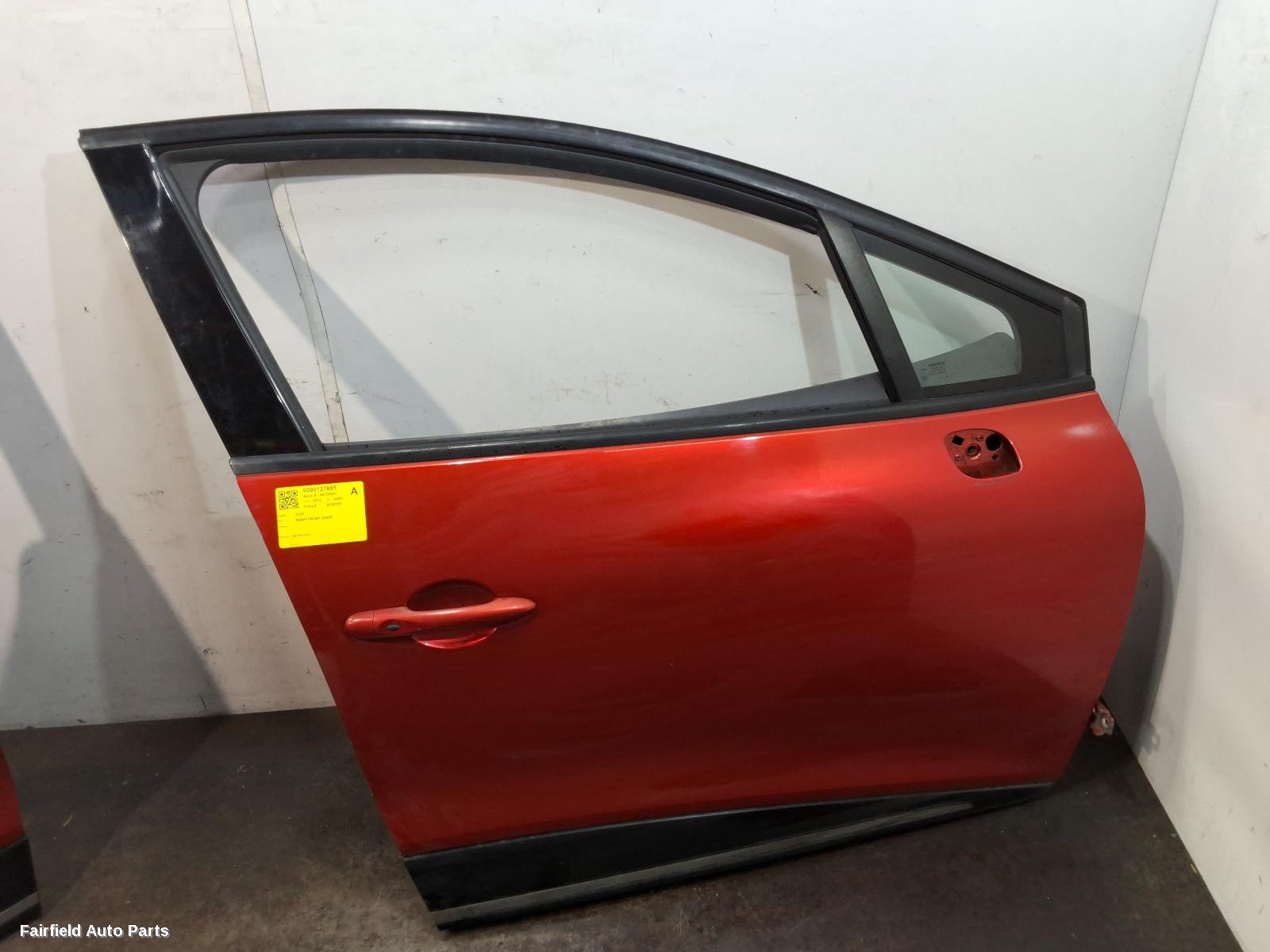 2013-2019 Renault Clio Right Front Door