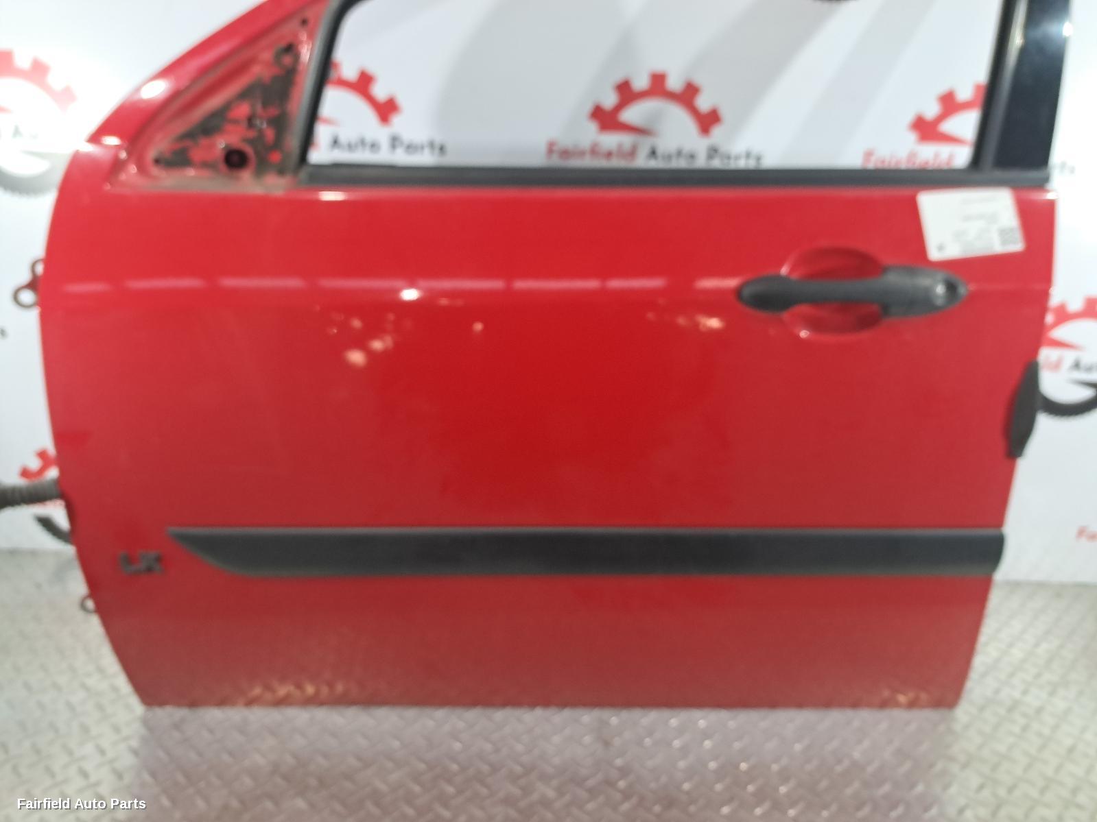 2001-2005 Ford Focus Left Front Door