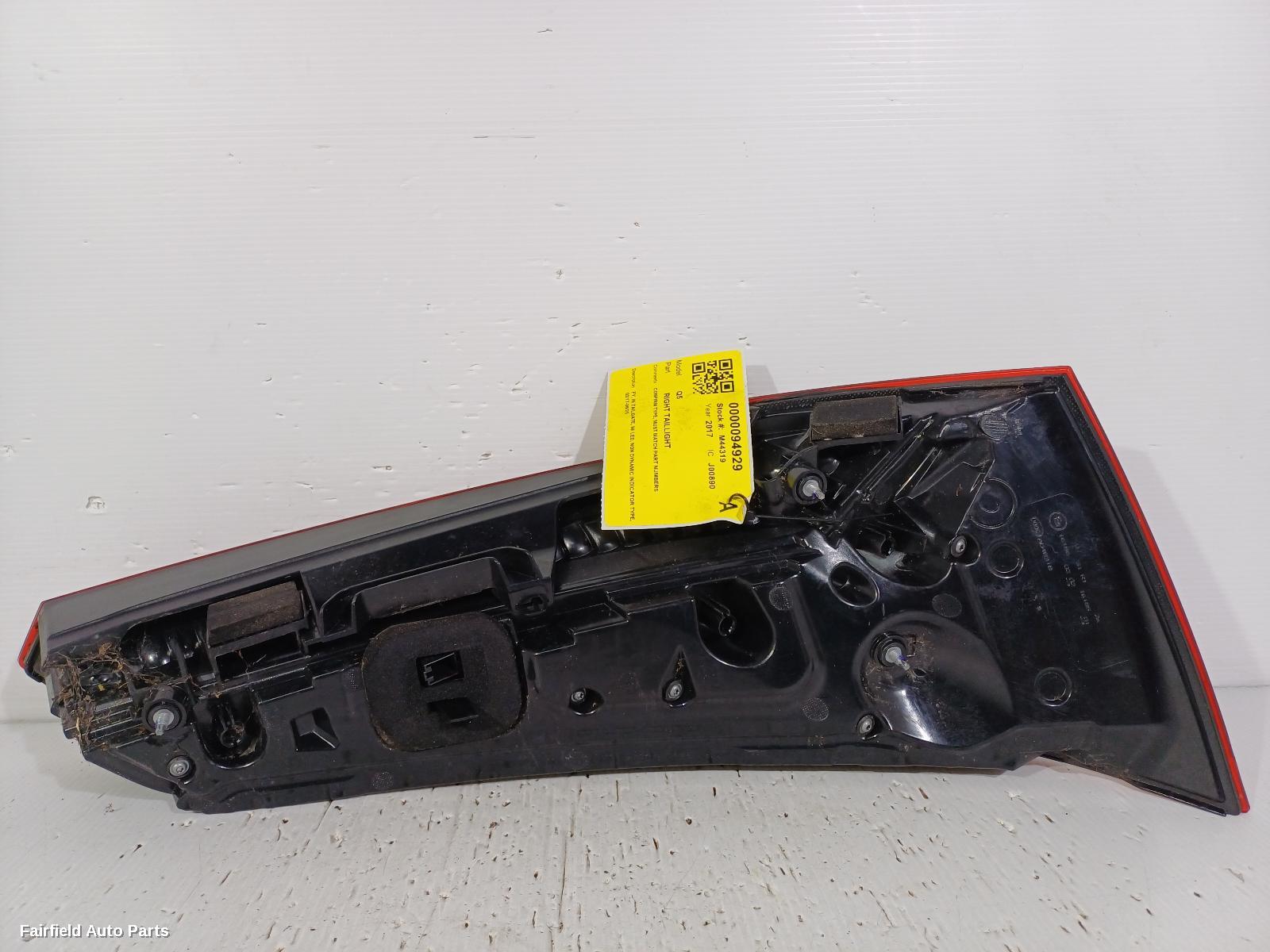 2017-2020 Audi Q5 Right Taillight