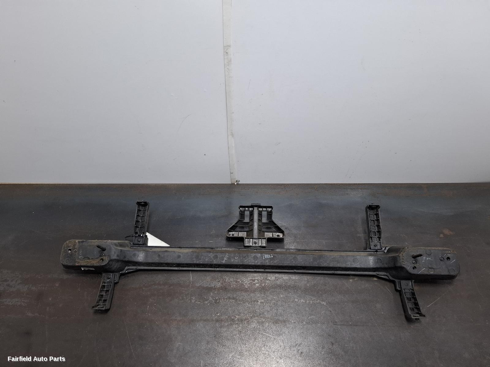 2010-2012 Hyundai I20 R Bar Bracket Reinfo