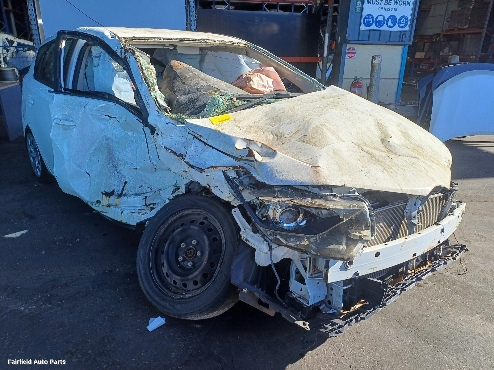 2015-2018 Toyota Corolla Rear Garnish