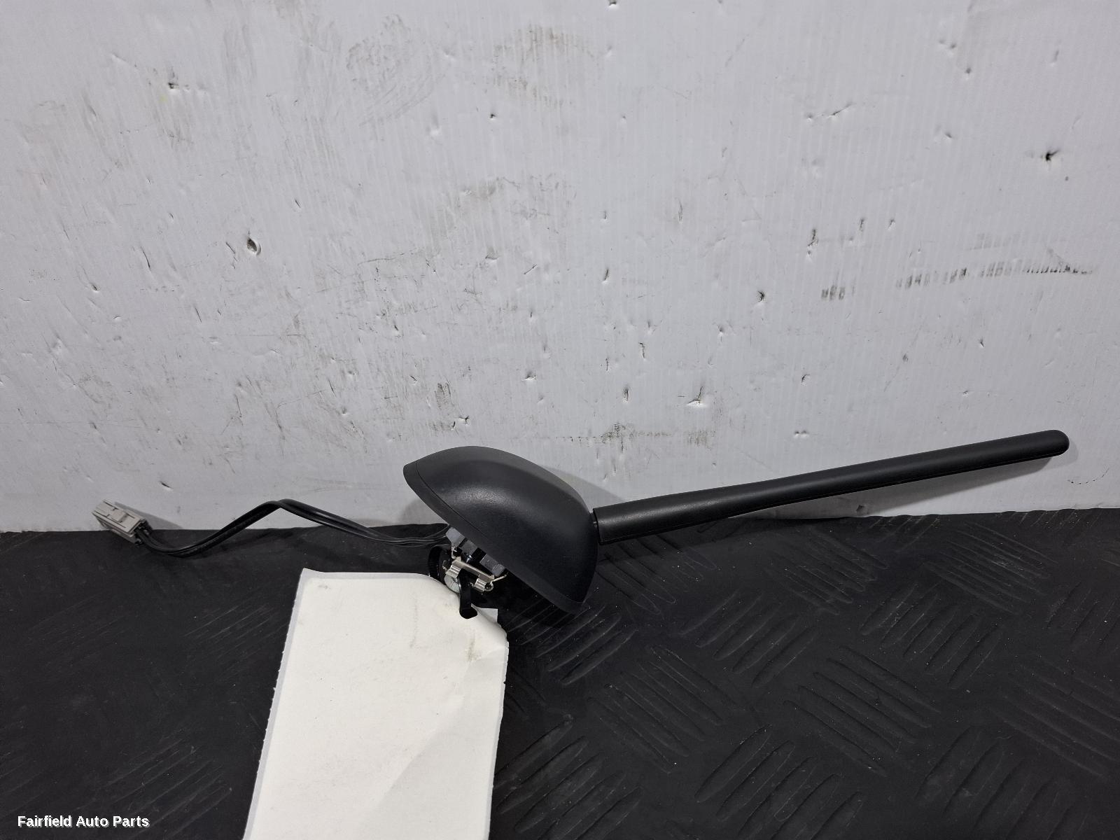 2015-2026 Suzuki Vitara Antenna