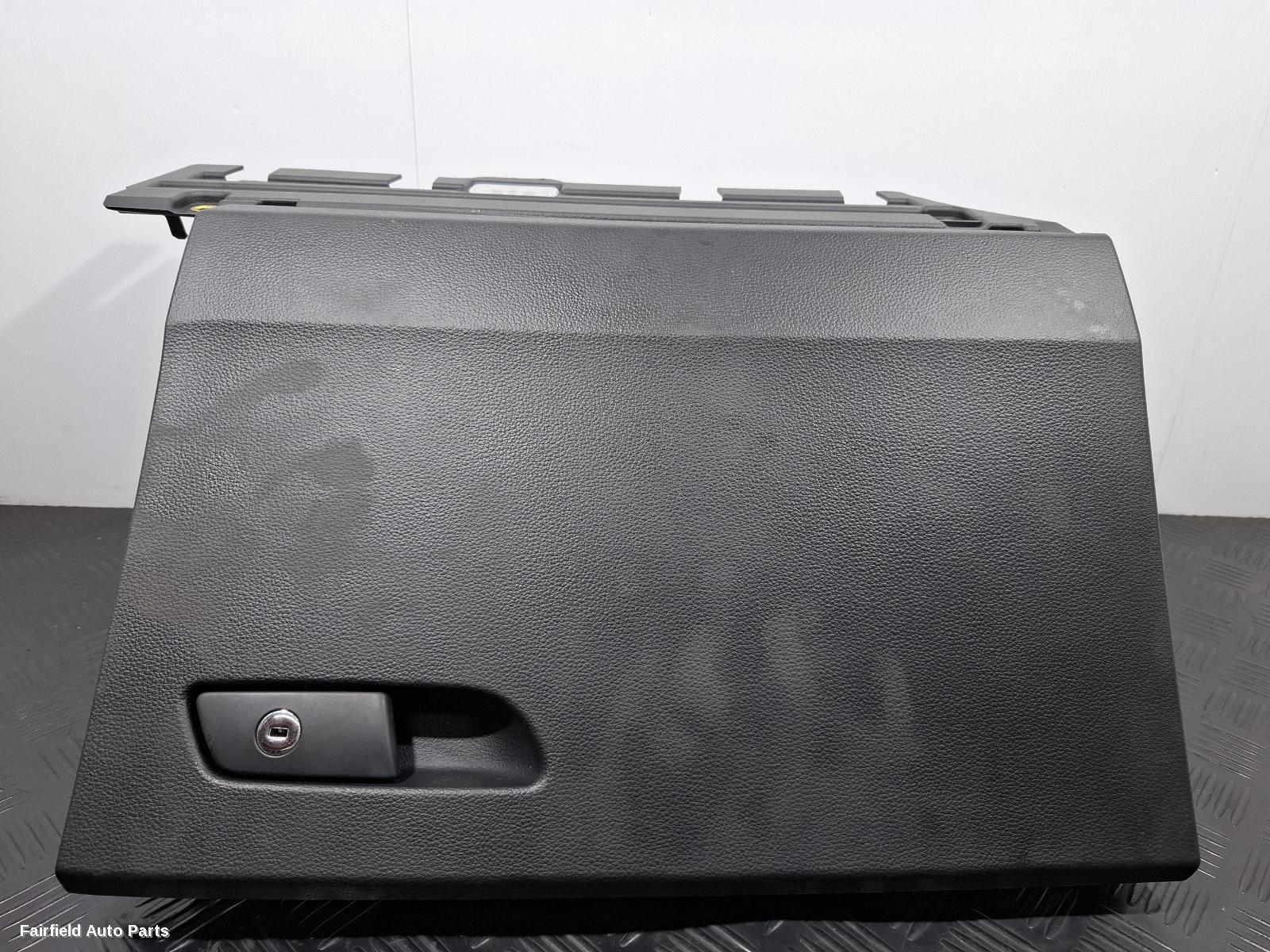 2017-2025 Audi Q5 Glove Box