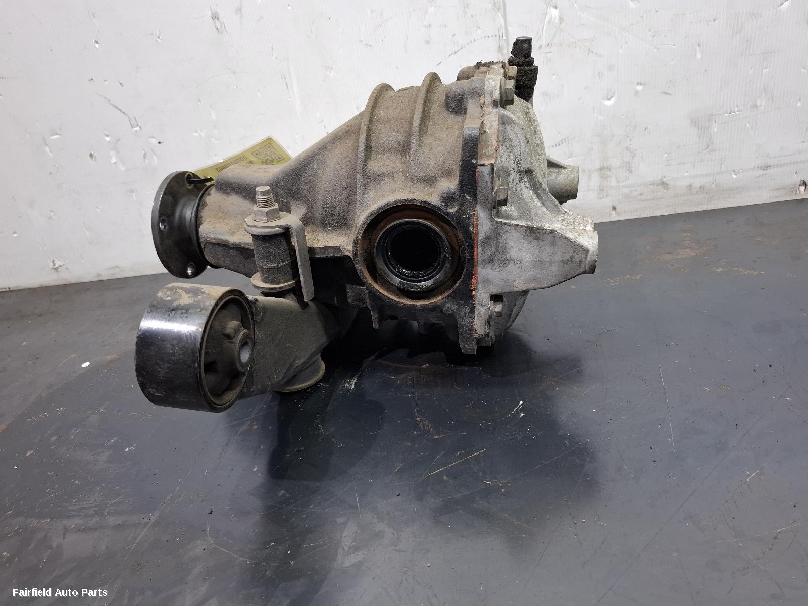 2007-2014 Toyota Kluger Differential Centre