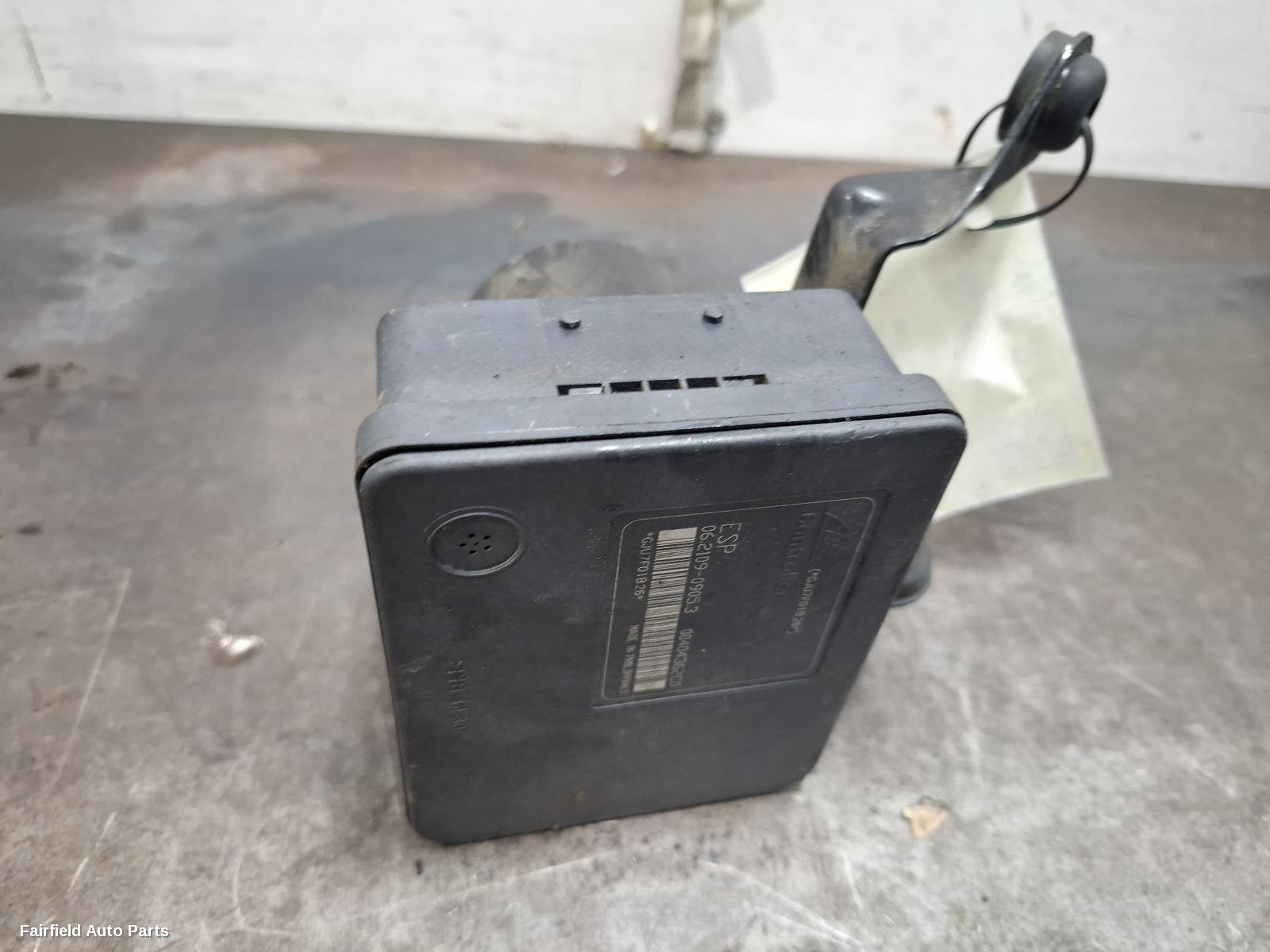 2003-2009 Mazda 3 Abs Pump Modulator