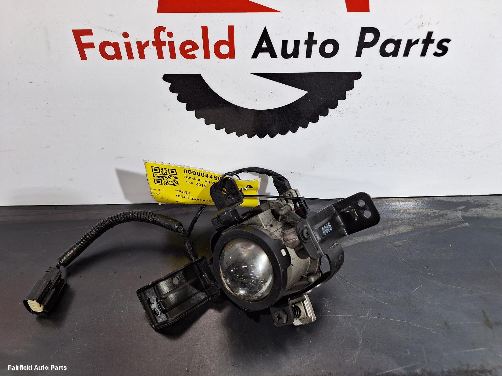 2015-2017 Holden Cruze Right Indicator Fog Side