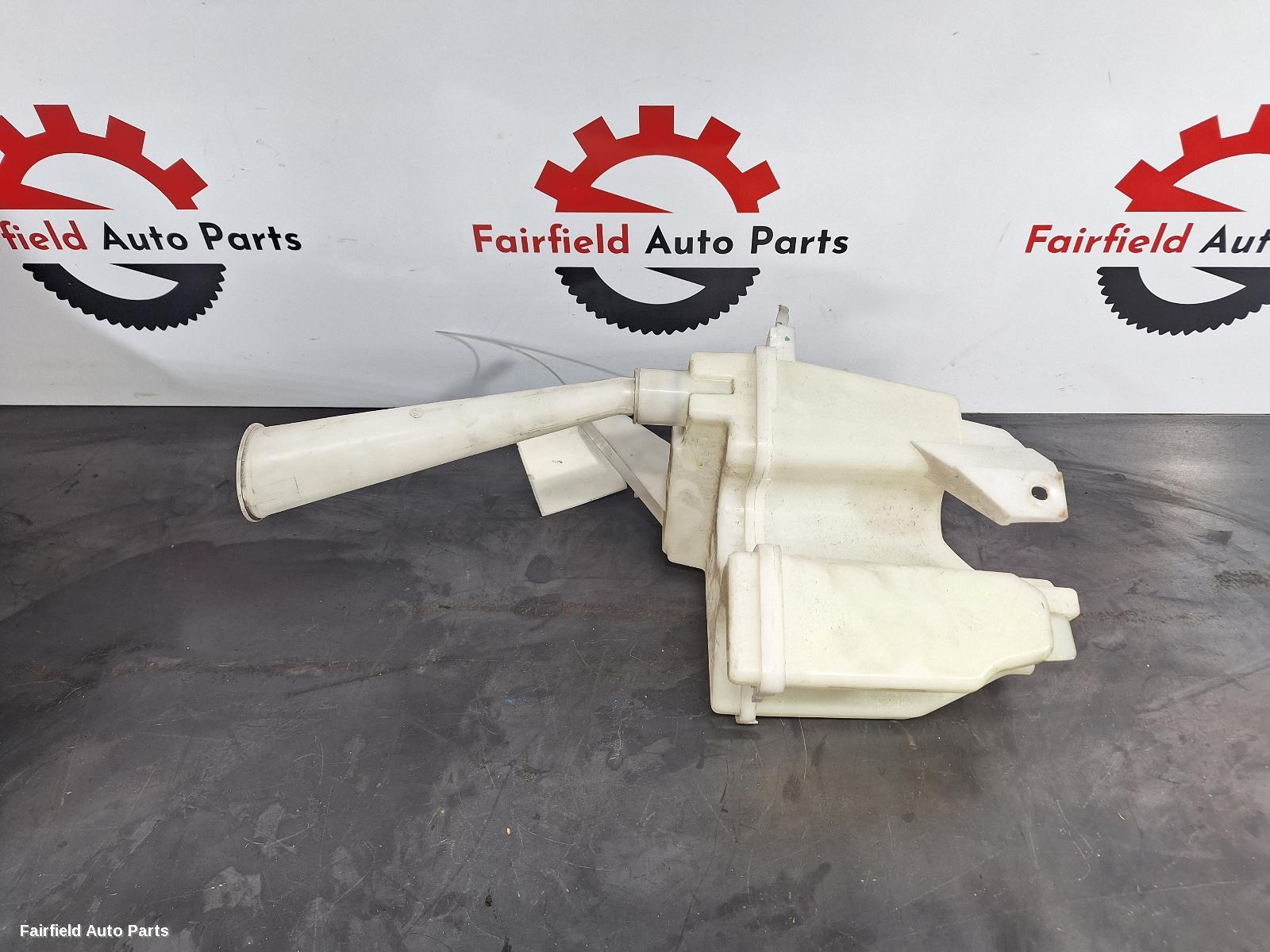 2012-2017 Nissan Pulsar Washer Bottle