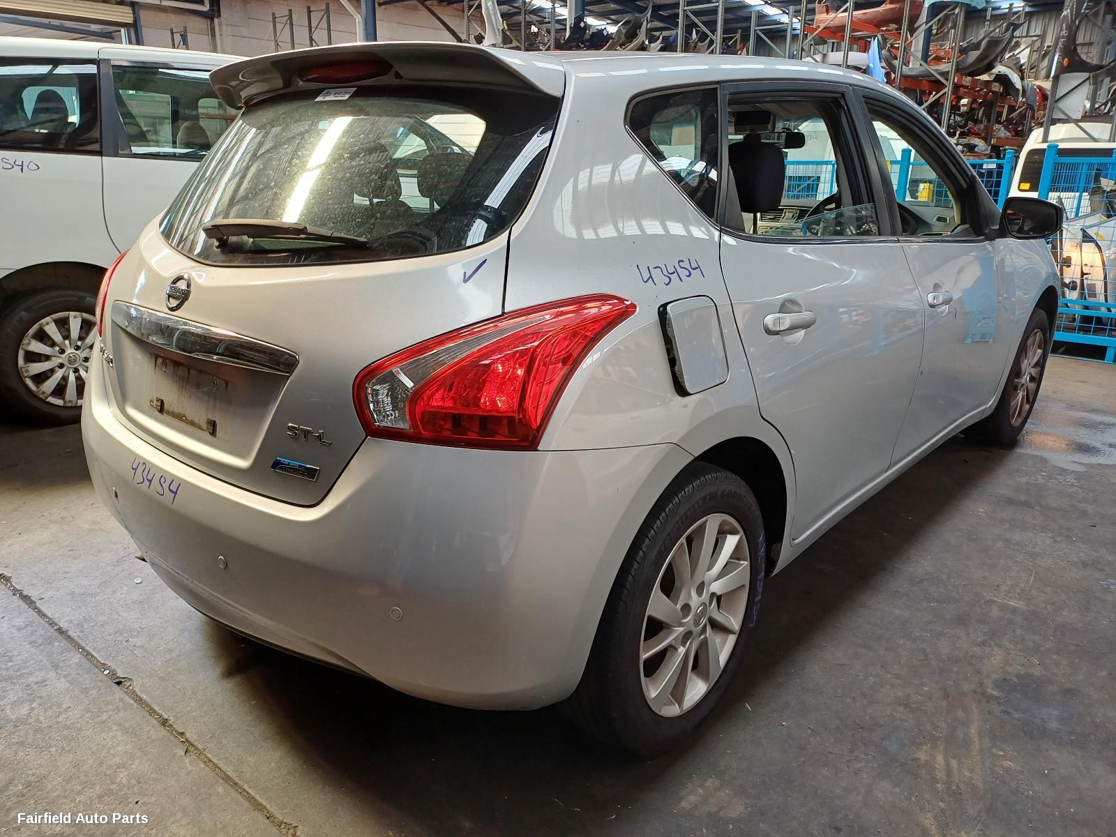 2013-2016 Nissan Pulsar Parcel Shelf Cargo Blind