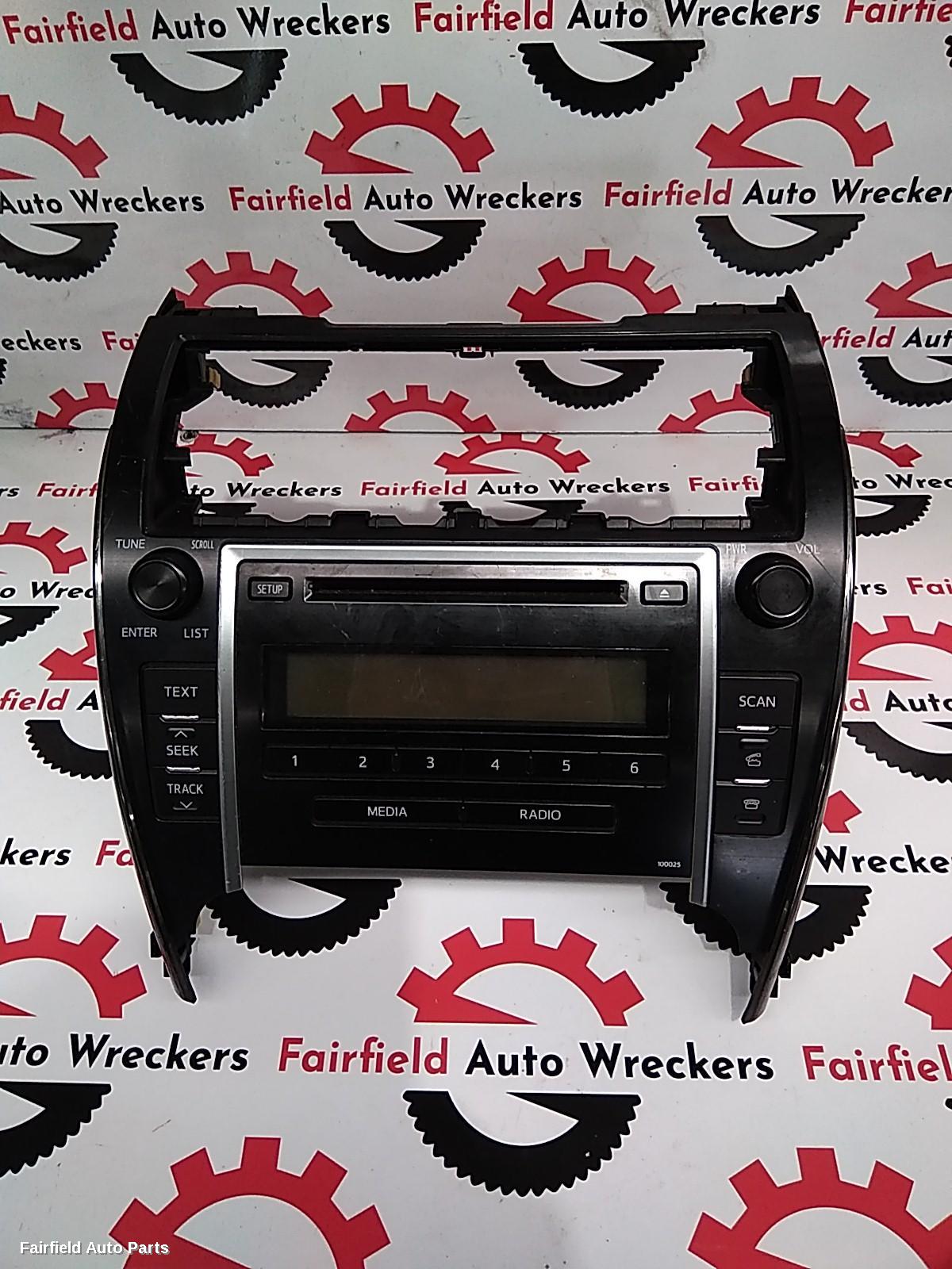 2011-2015 Toyota Camry Radio Cd Dvd Sat Tv