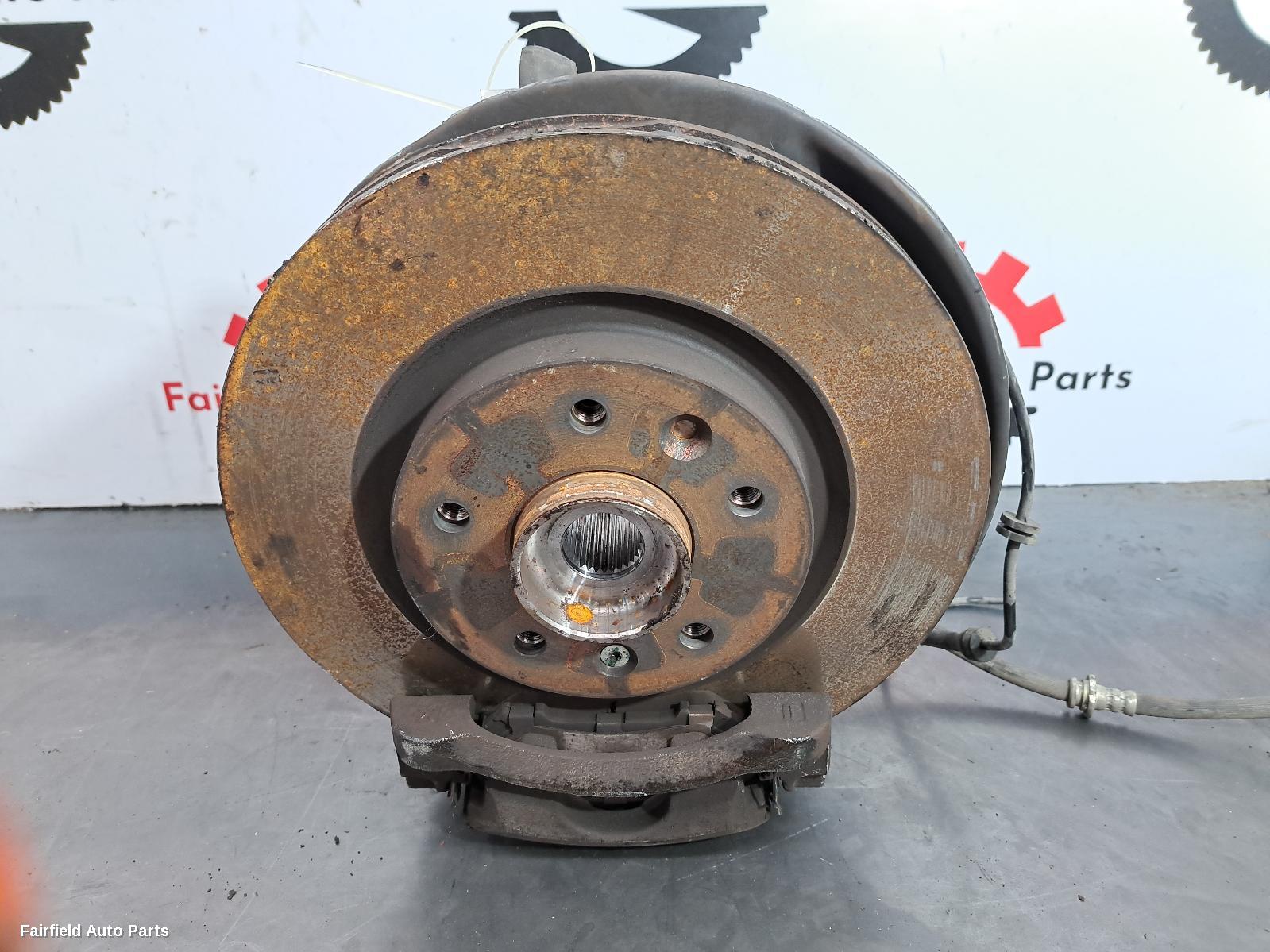 2013-2021 Nissan Qashqai Right Front Hub Assembly
