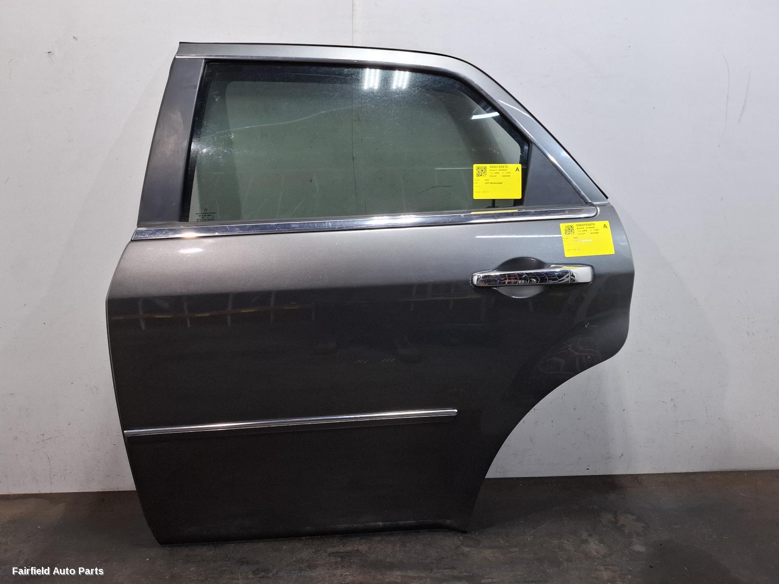 2005-2011 Chrysler 300c Left Rear Door Sliding