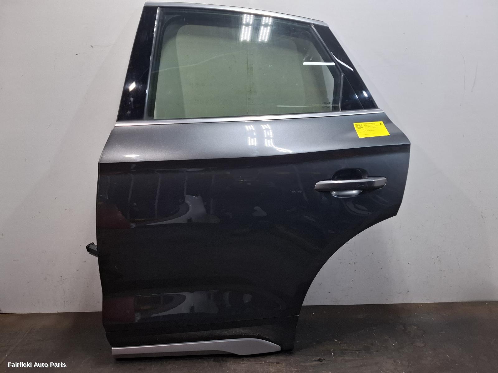 2020-2025 Audi Q5 Left Rear Door Sliding