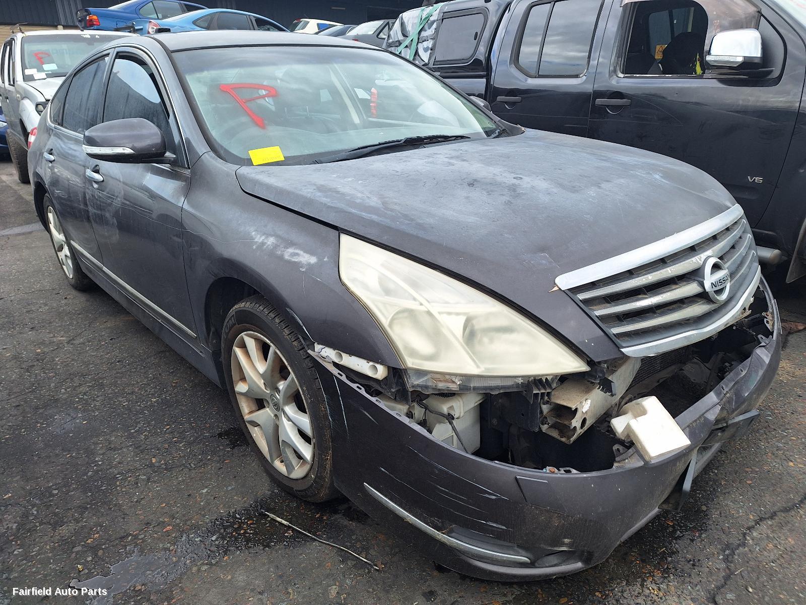 2009-2010 Nissan Maxima Right Indicator Fog Side