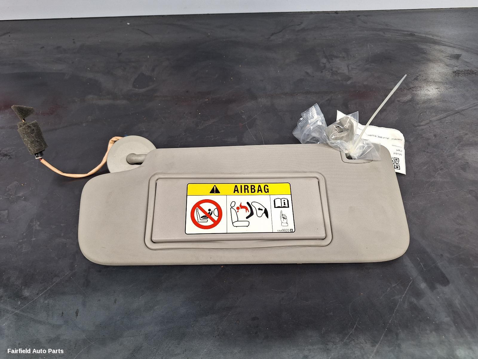 2011-2017 Holden Cruze Sunvisor