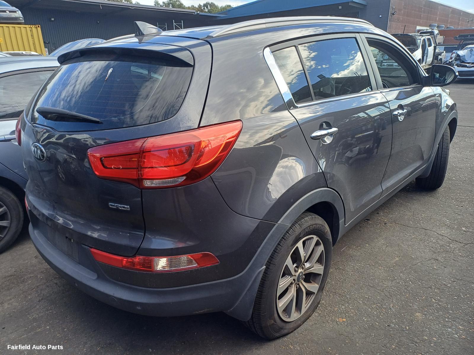 2010-2015 Kia Sportage Right Rear Door Sliding