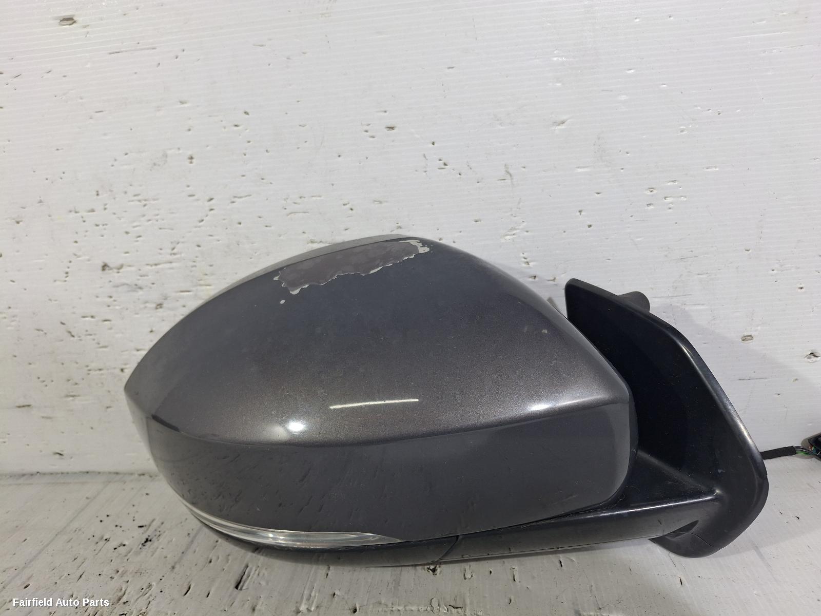 2014-2016 Land Rover Discovery Right Door Mirror