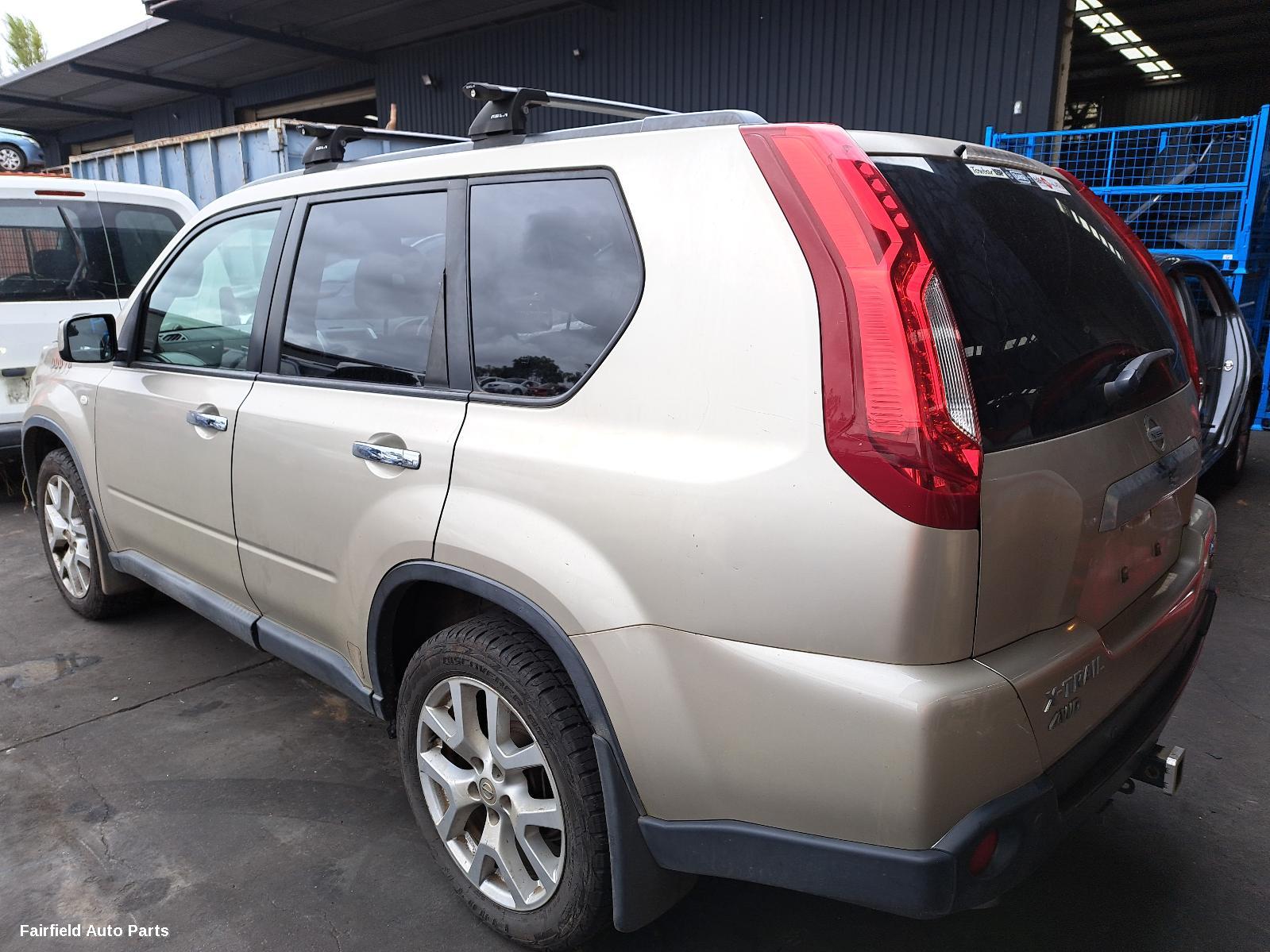 2010-2013 Nissan Xtrail Fan