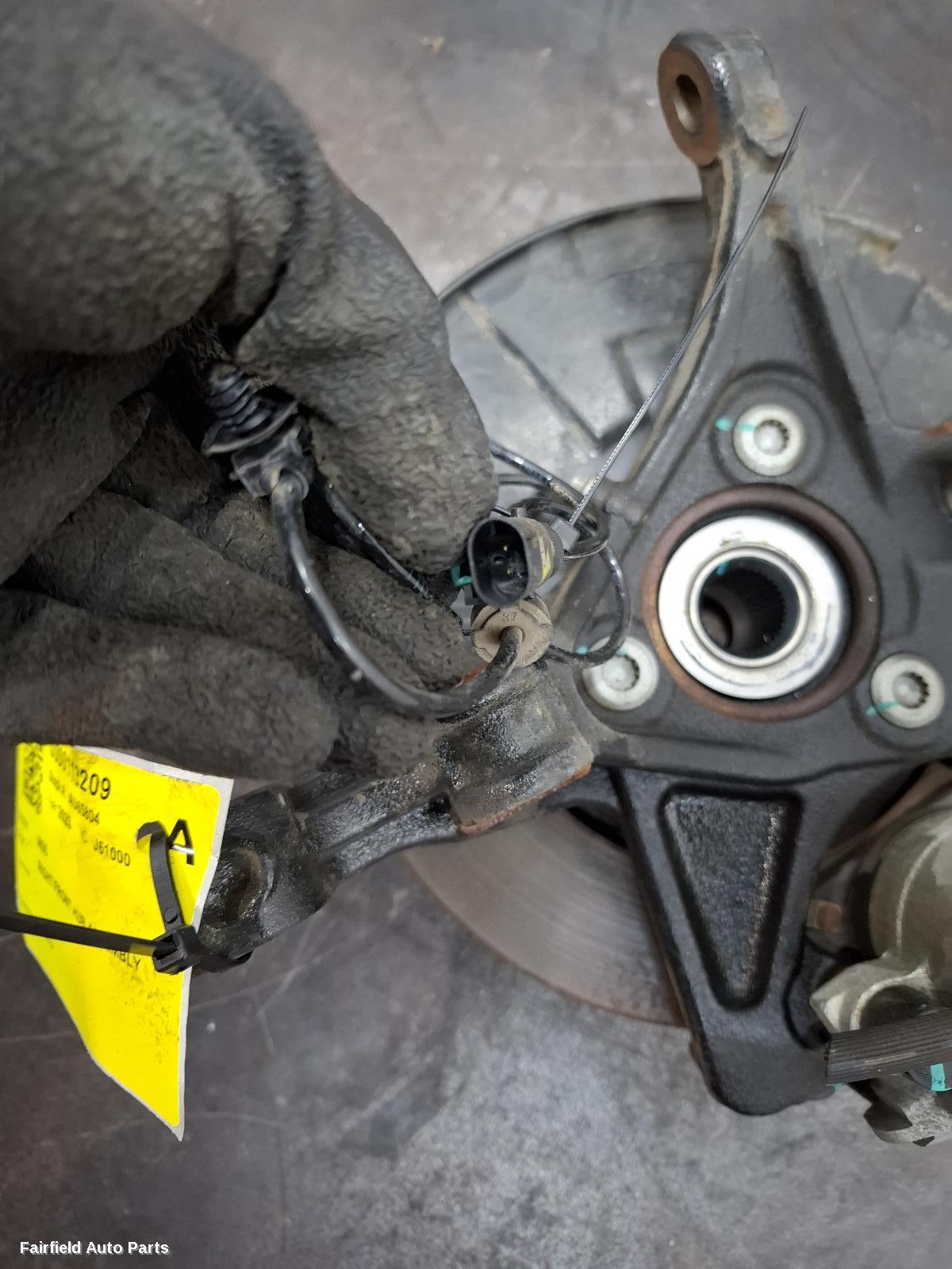 2023-2026 Mg Mg5 Right Front Hub Assembly