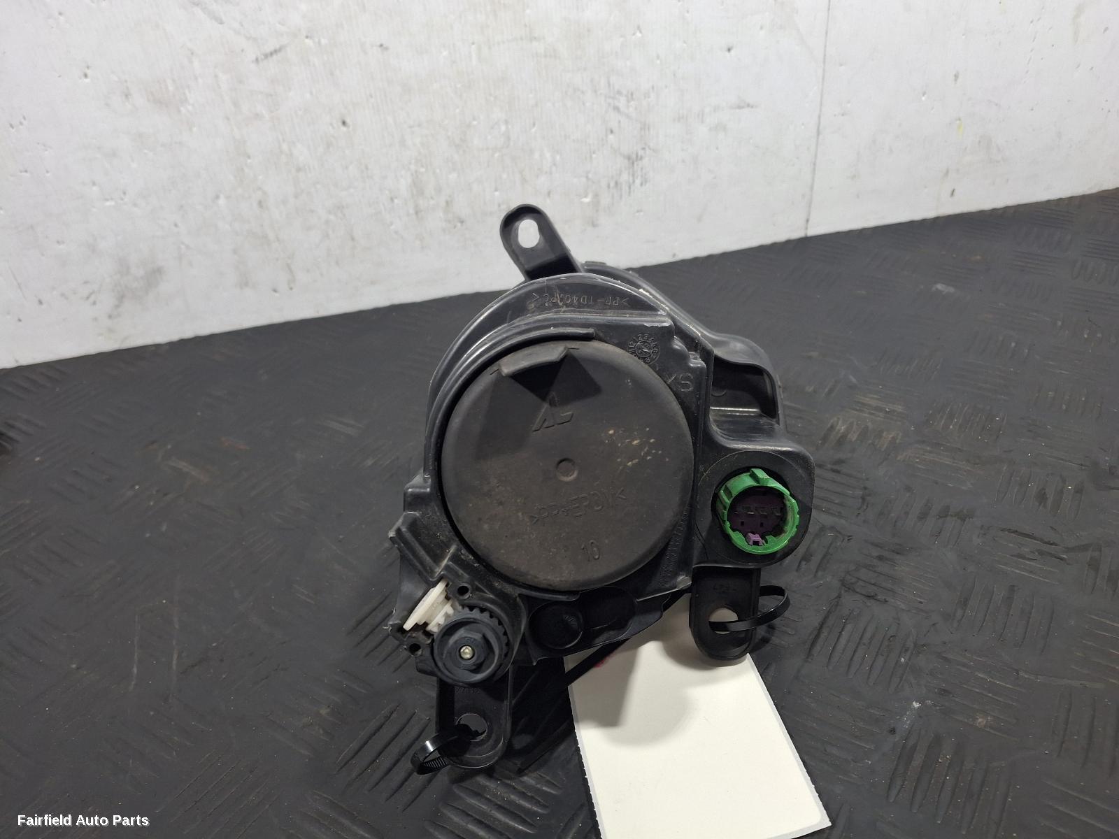 2014-2024 Fiat 500 Left Indicator Fog Side