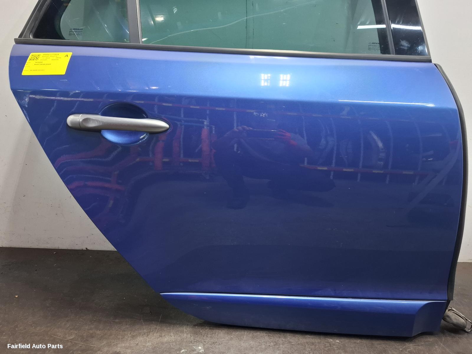 2013-2016 Renault Megane Right Rear Door Sliding