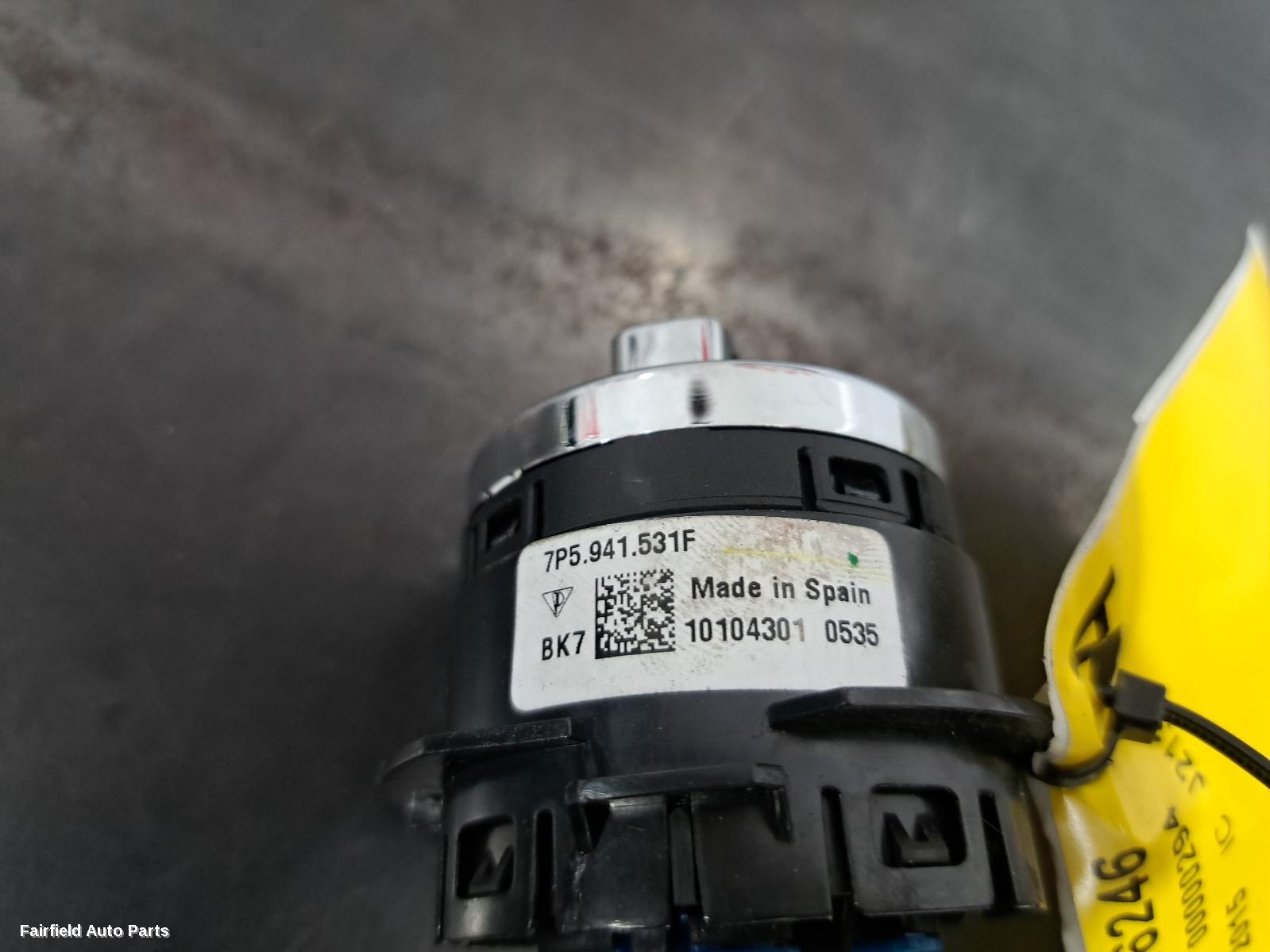 2014-2024 Porsche Macan Combination Switch