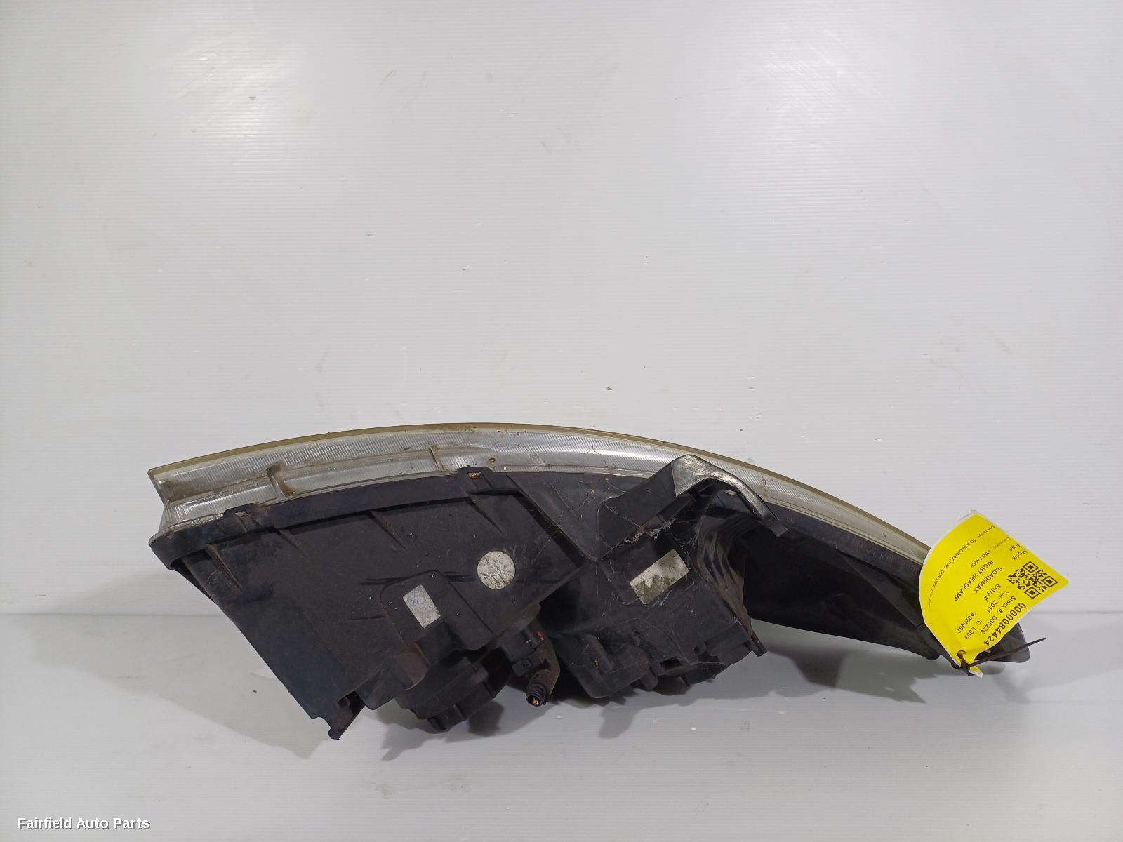 2007-2018 Hyundai Iload/imax Right Headlamp