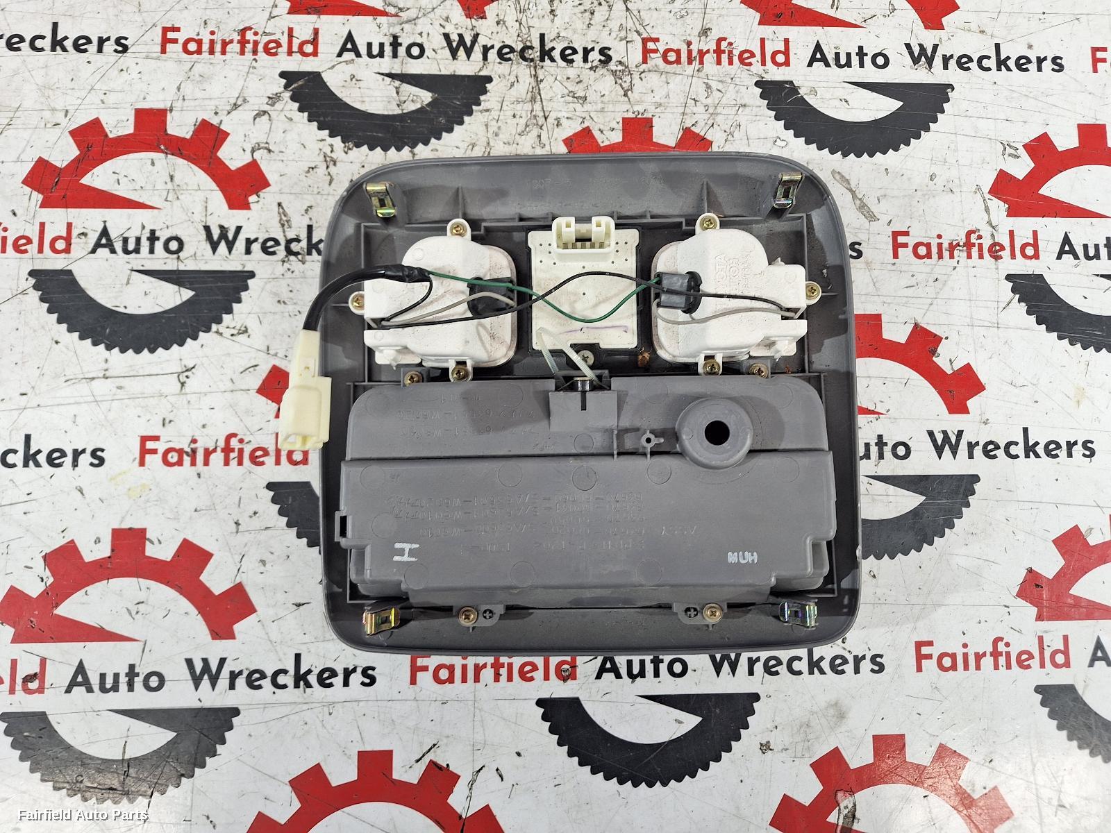 1998-2007 Toyota Landcruiser Courtesy Light