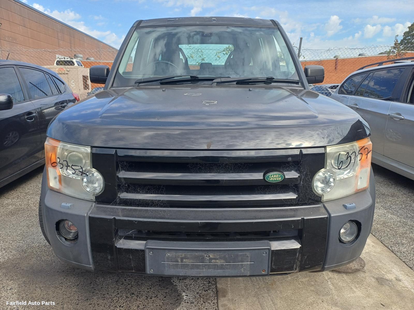 2005-2009 Land Rover Discovery Left Rear Door Sliding