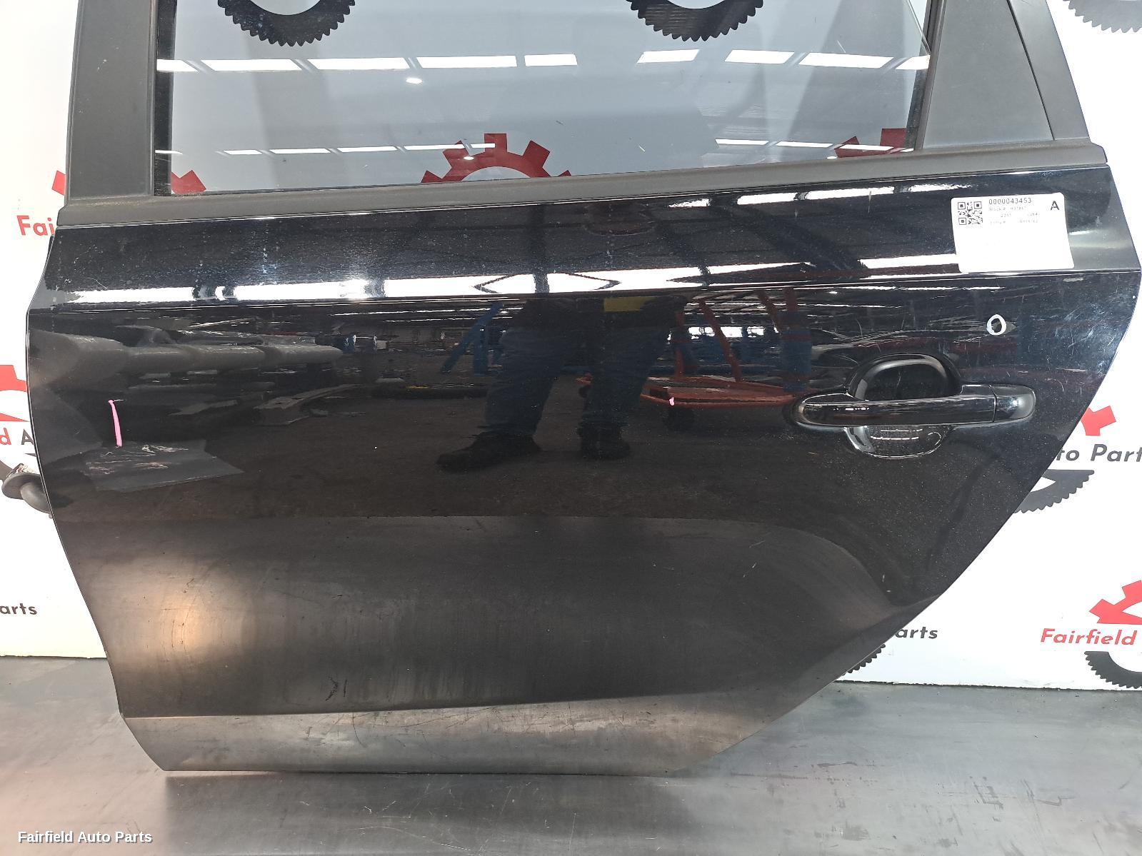 2009-2012 Hyundai I30 Left Rear Door Sliding