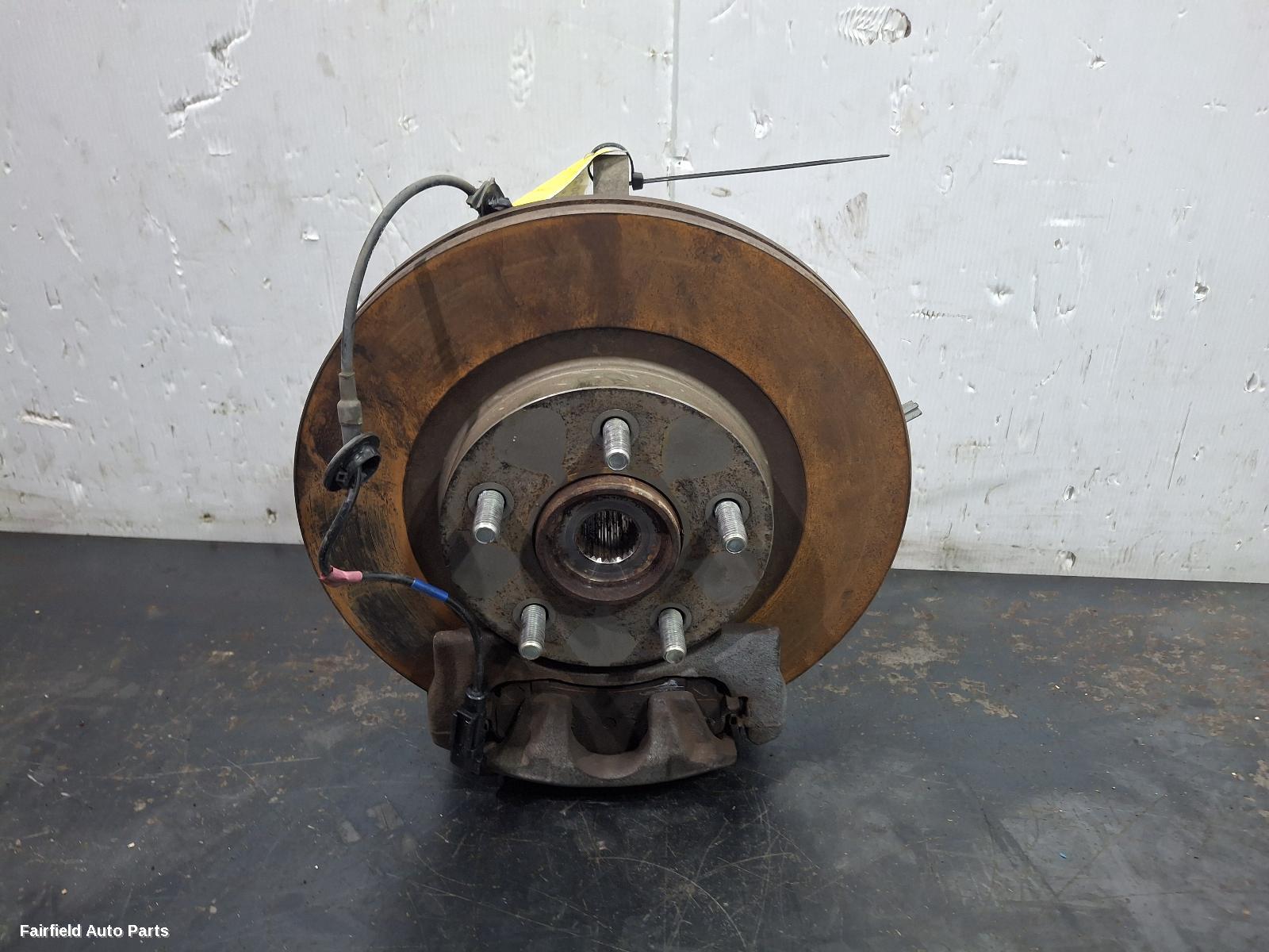 2010-2024 Mitsubishi Asx Right Front Hub Assembly