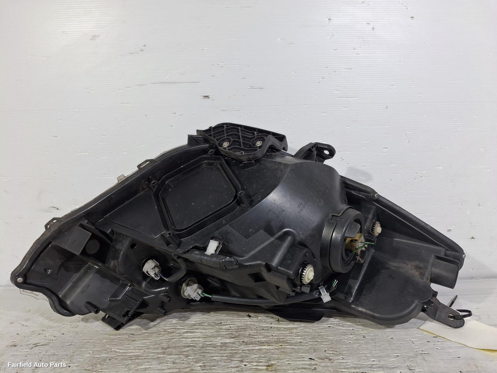 2014-2016 Toyota Yaris Left Headlamp