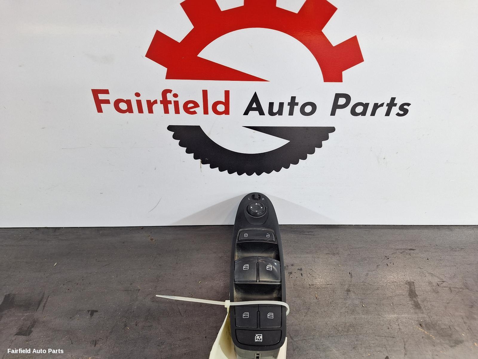 2018-2020 Mercedes X Class Pwr Dr Wind Switch