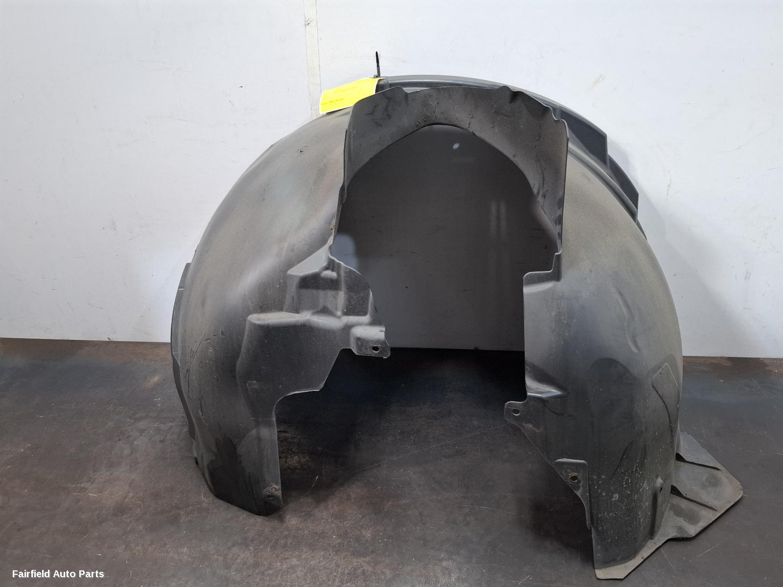2017-2025 Volvo Xc60 Right Guard Liner