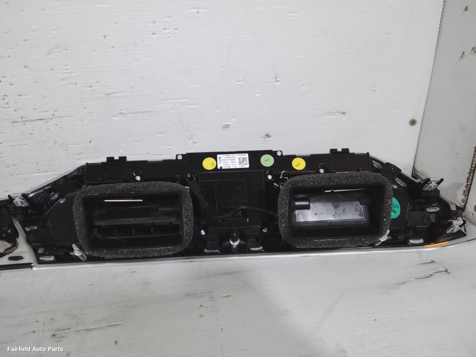2018-2025 Bmw 3 Series Heater Ac Controls
