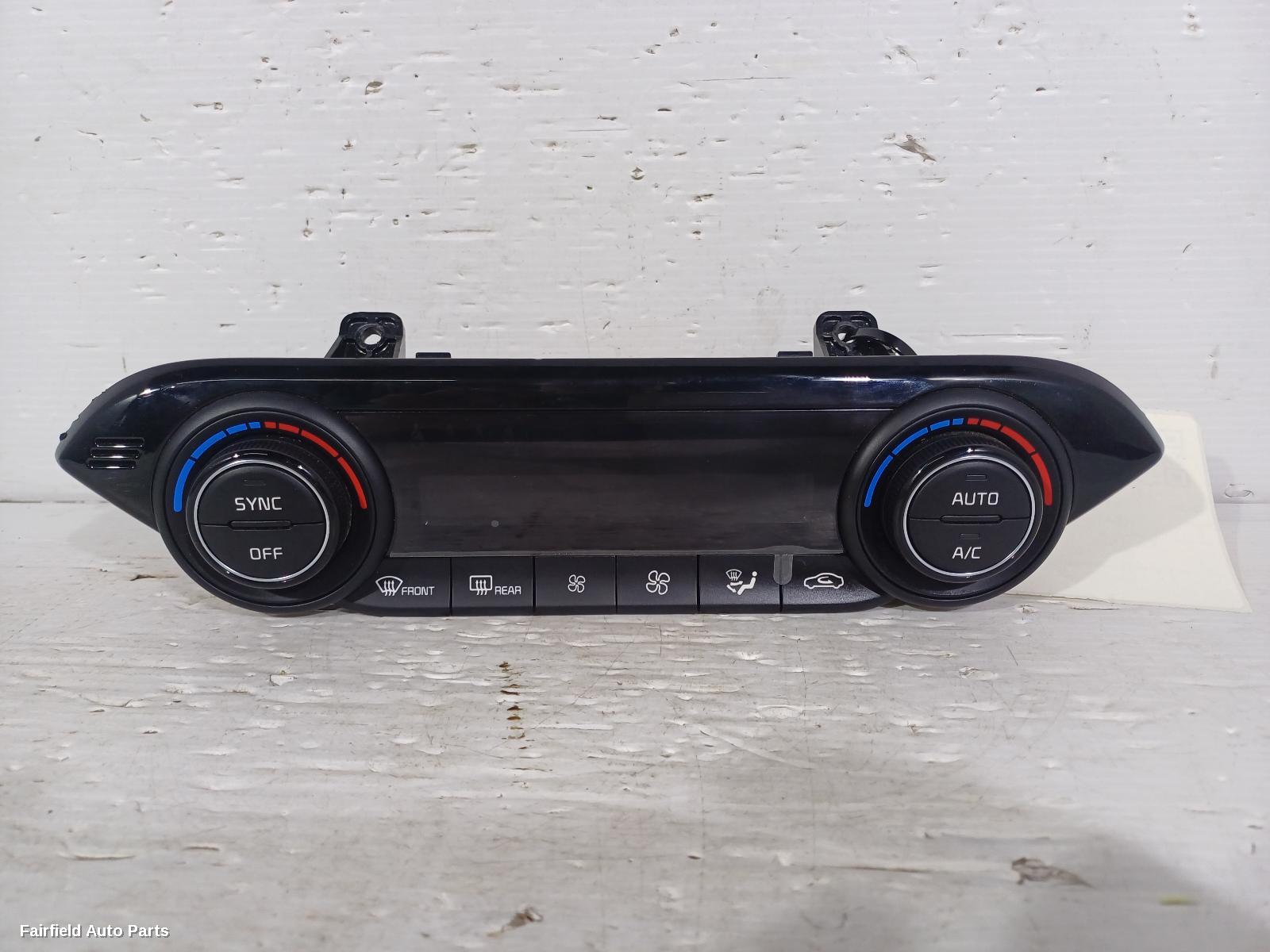 2018-2024 Kia Cerato Heater Ac Controls