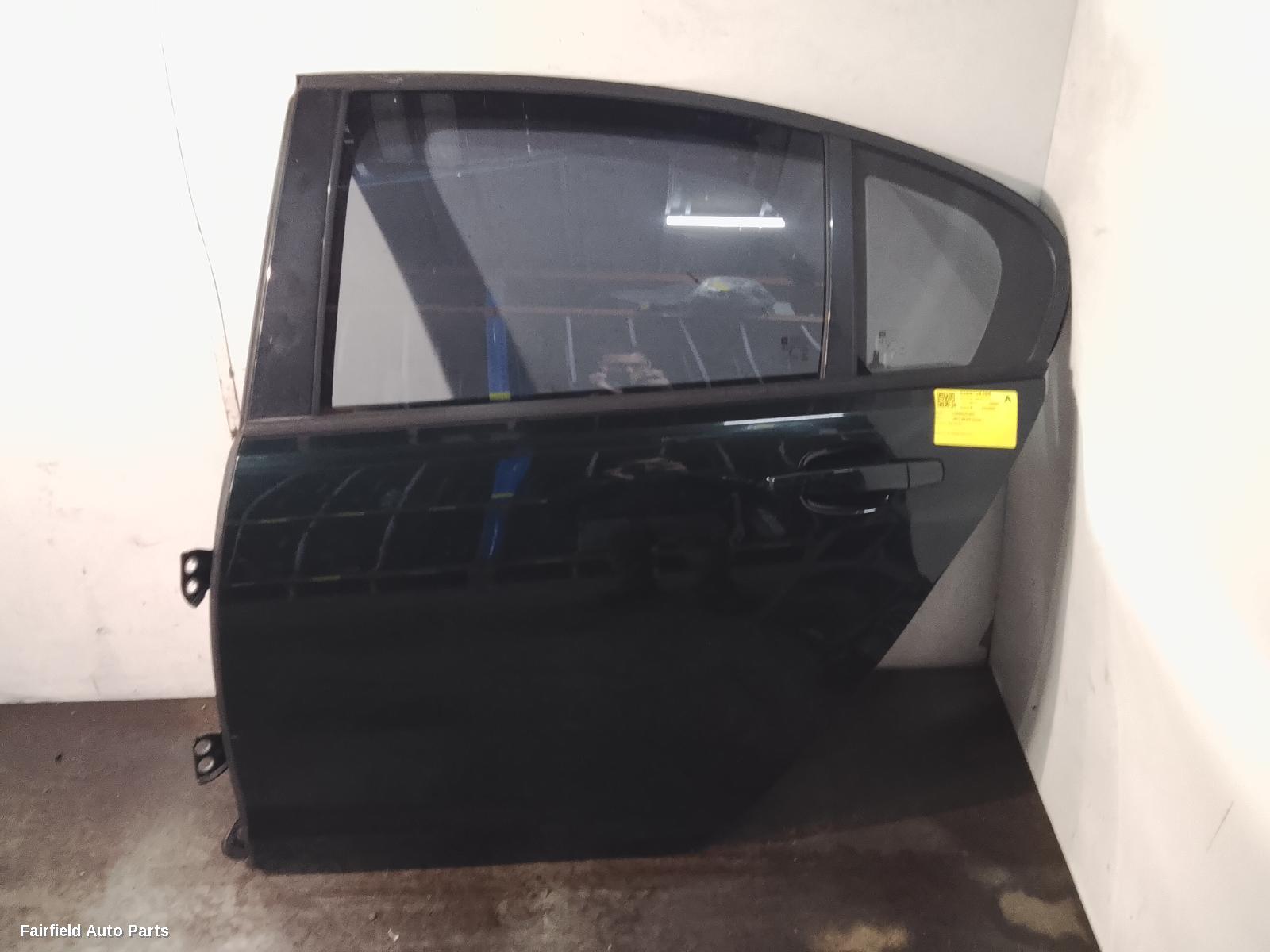 2013-2017 Holden Commodore Left Rear Door Sliding