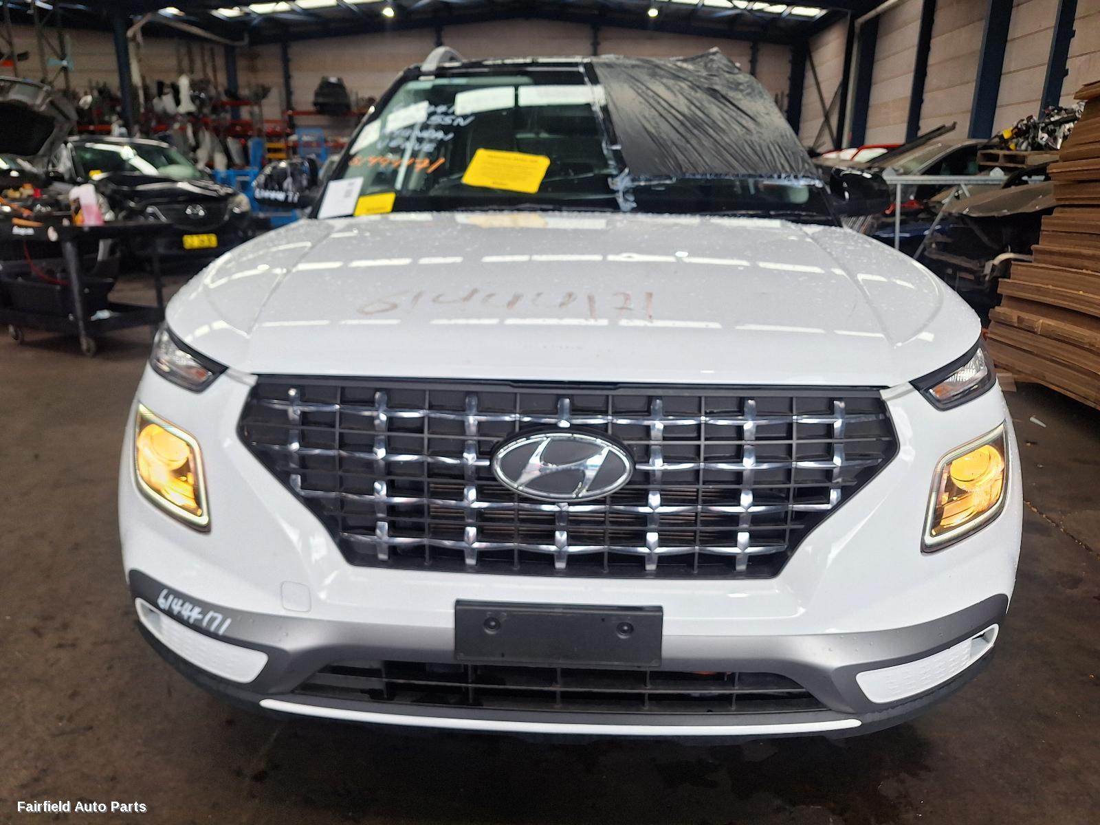 2019-2026 Hyundai Venue Right Front Door Window