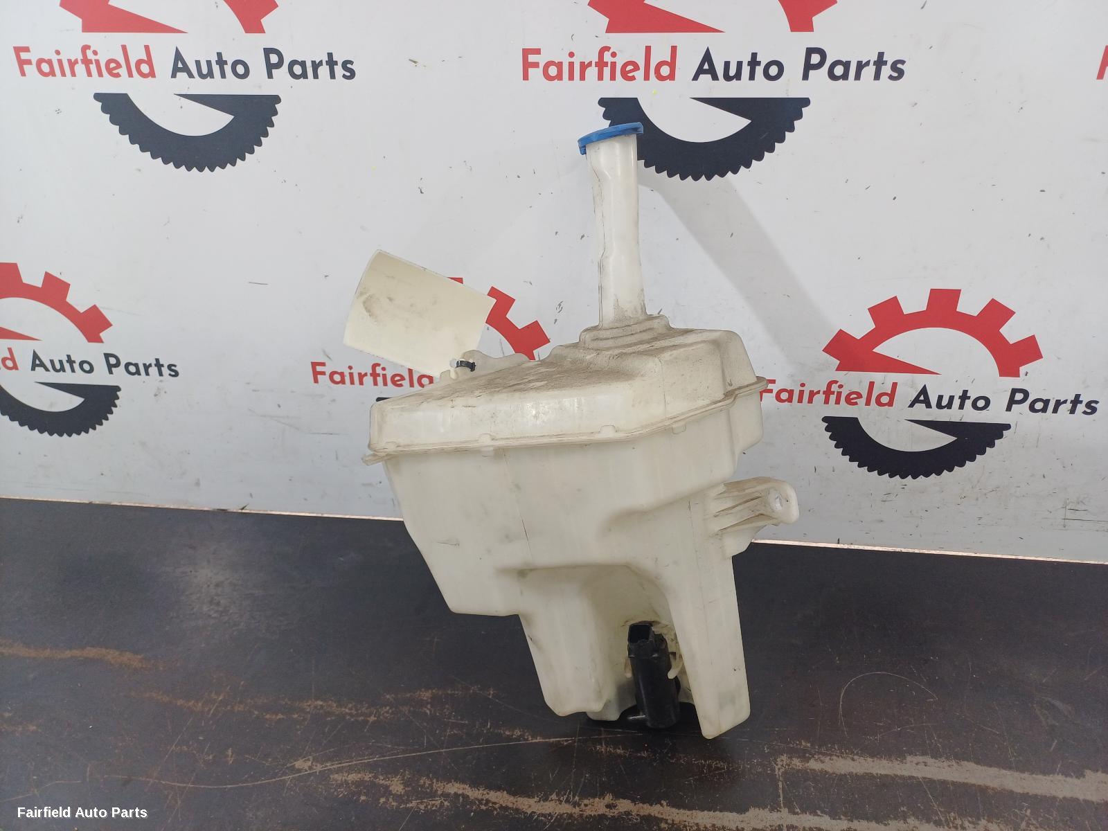 2011-2013 Hyundai Elantra Washer Bottle