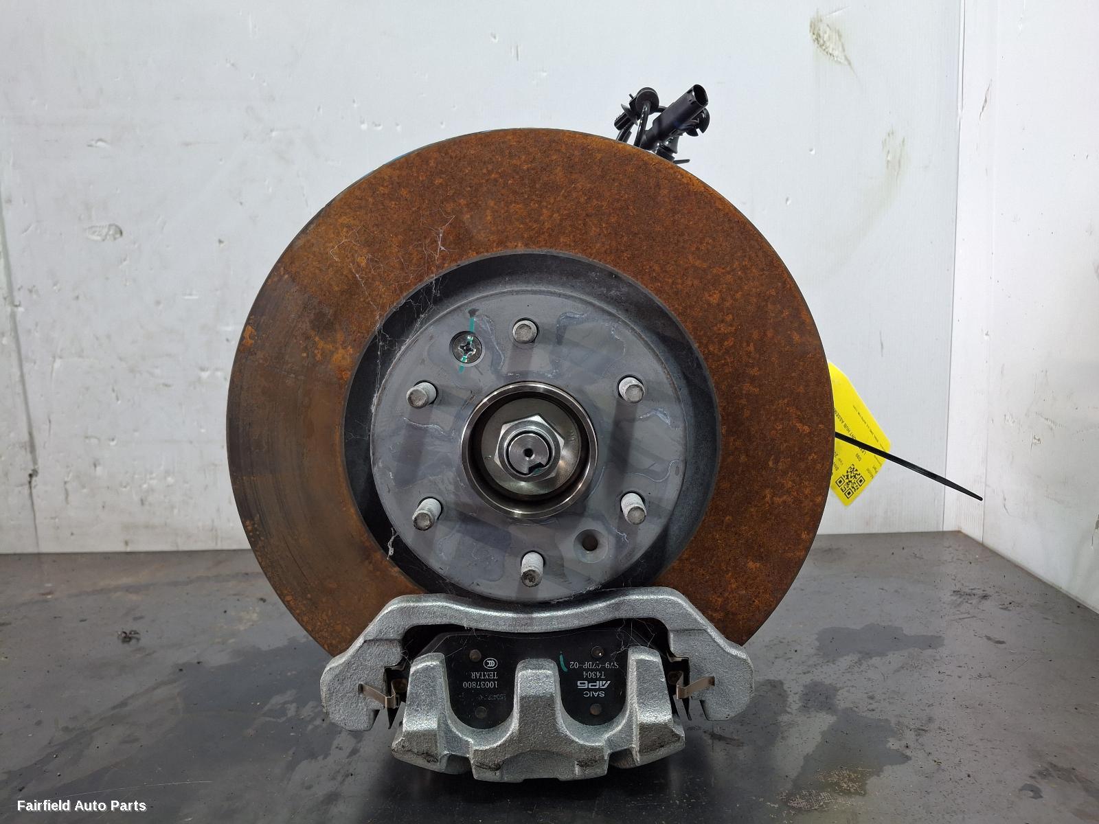 2017-2025 Ldv D90 Left Front Hub Assembly