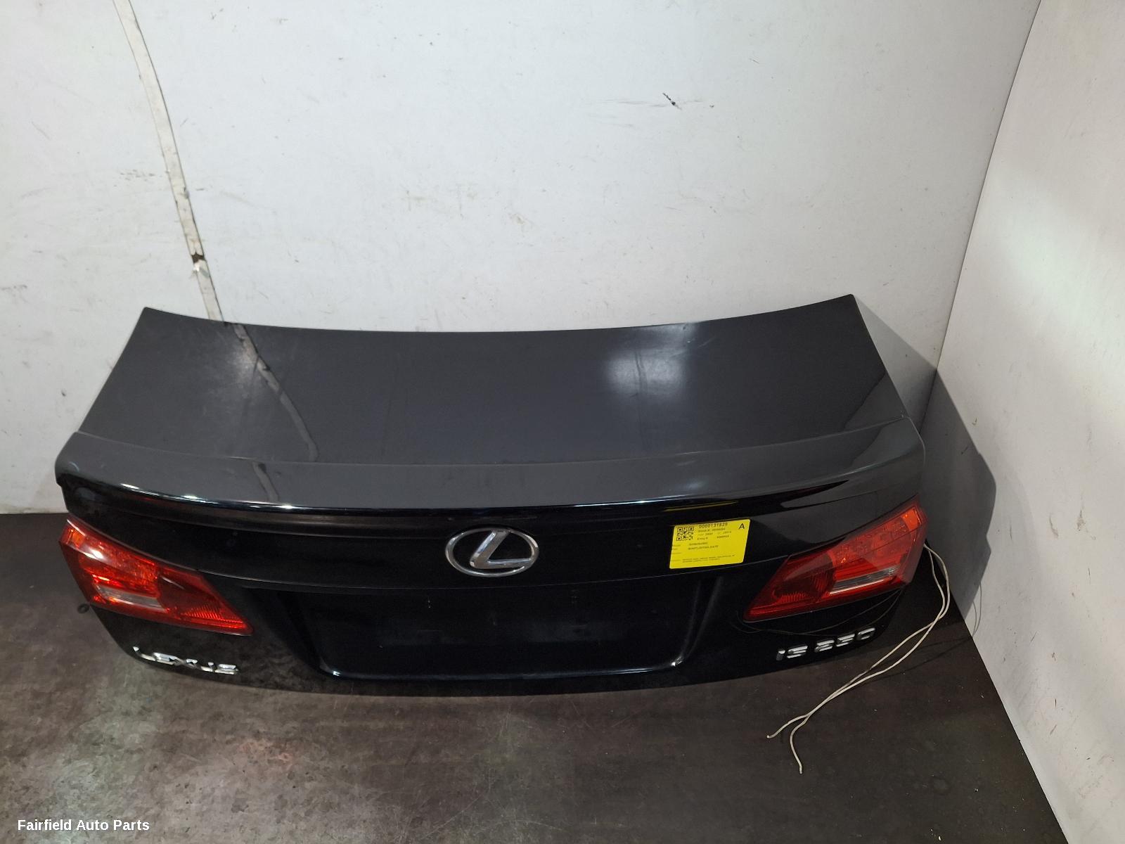 2005-2013 Lexus Is250/is250c Bootlid Tailgate