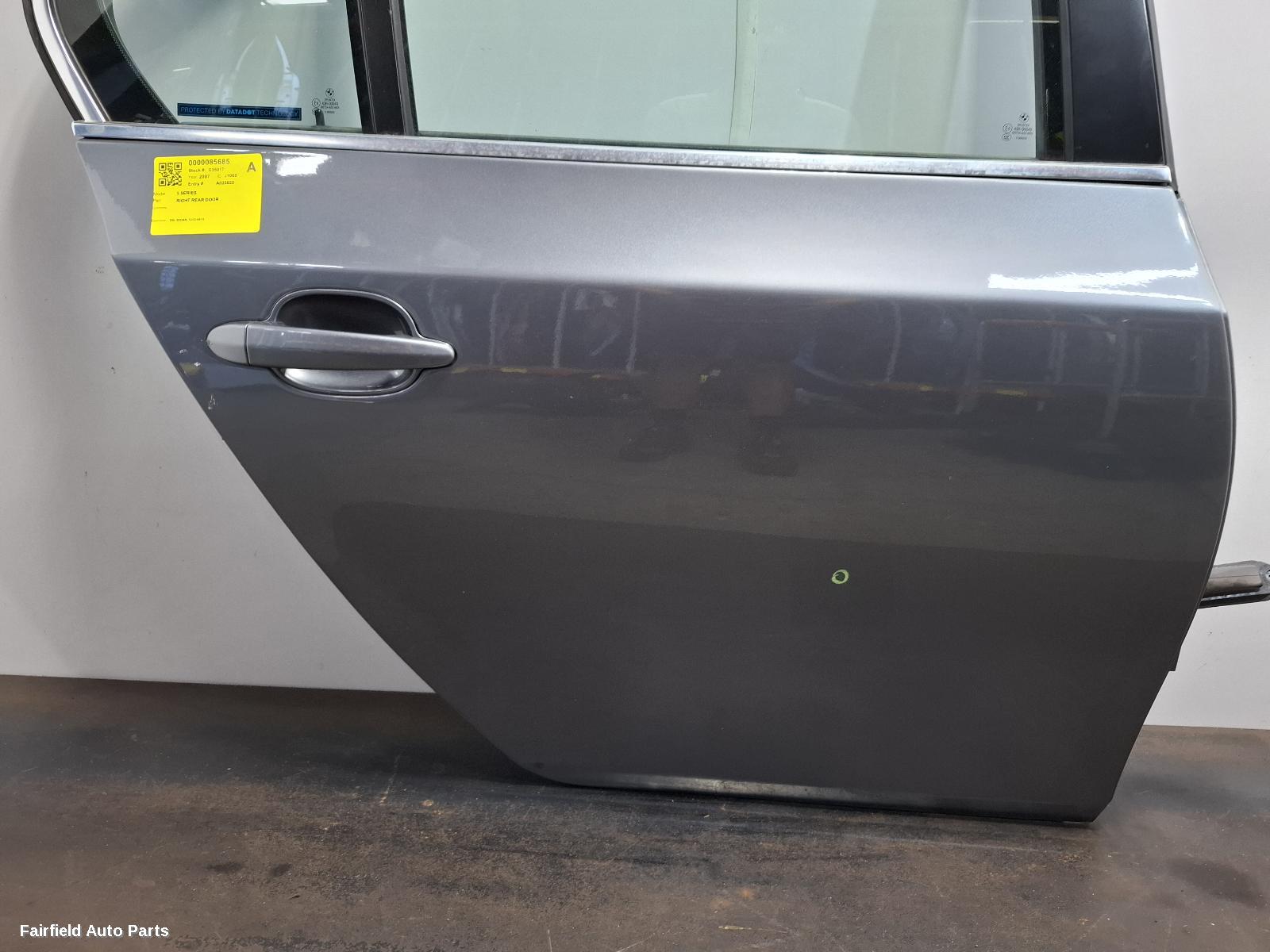 2003-2010 Bmw 5 Series Right Rear Door Sliding